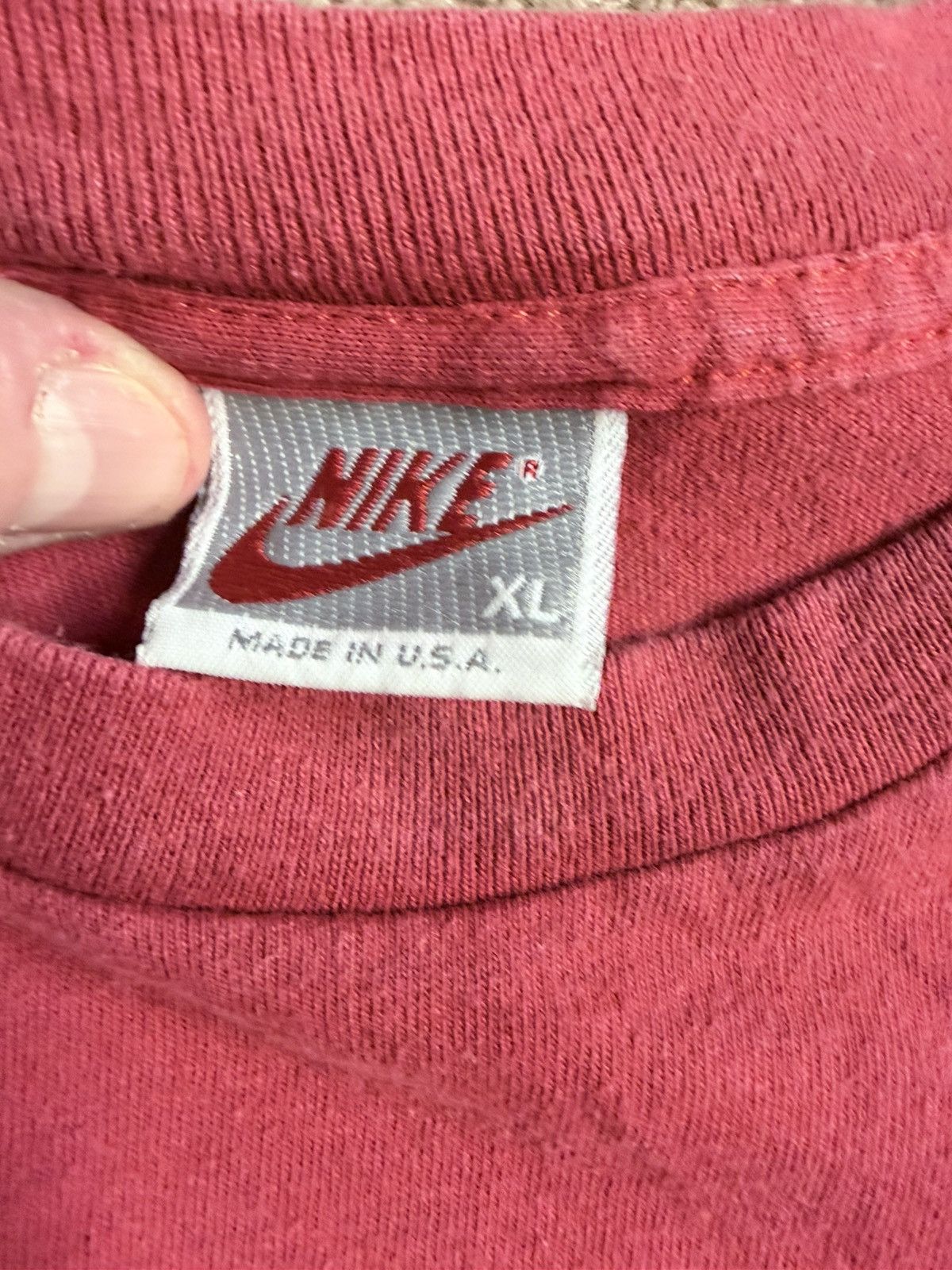 Nike Vintage 90’s Nike Air Jordan "Defy the Laws of Gravity" tee Size US XL / EU 56 / 4 - 4 Thumbnail