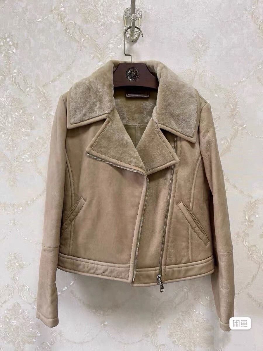 Prada Prada Fur Leather Biker Jacket Size M / US 6-8 / IT 42-44 - 1 Thumbnail