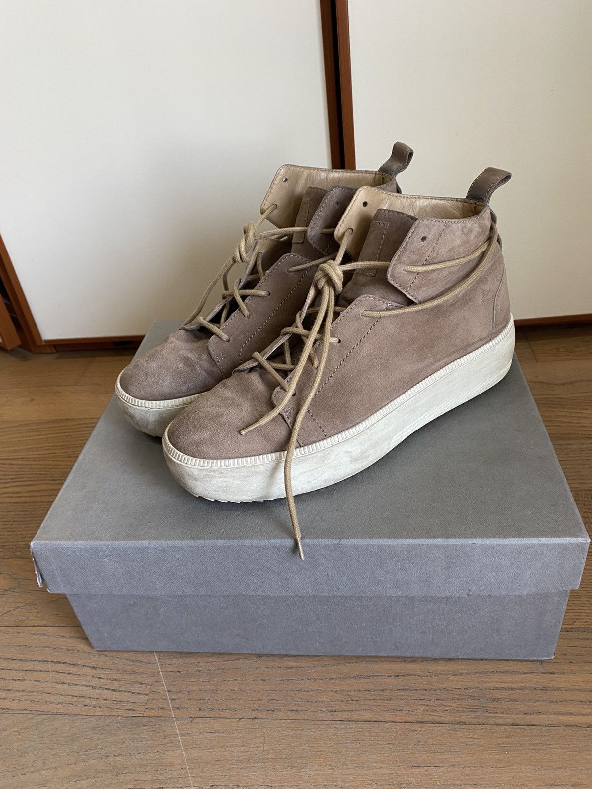 Giuseppe Zanotti Giuseppe Zanotti Beige Suede Leather Sneakers 43 1/3 Size US 10.5 / EU 43-44 - 1 Thumbnail