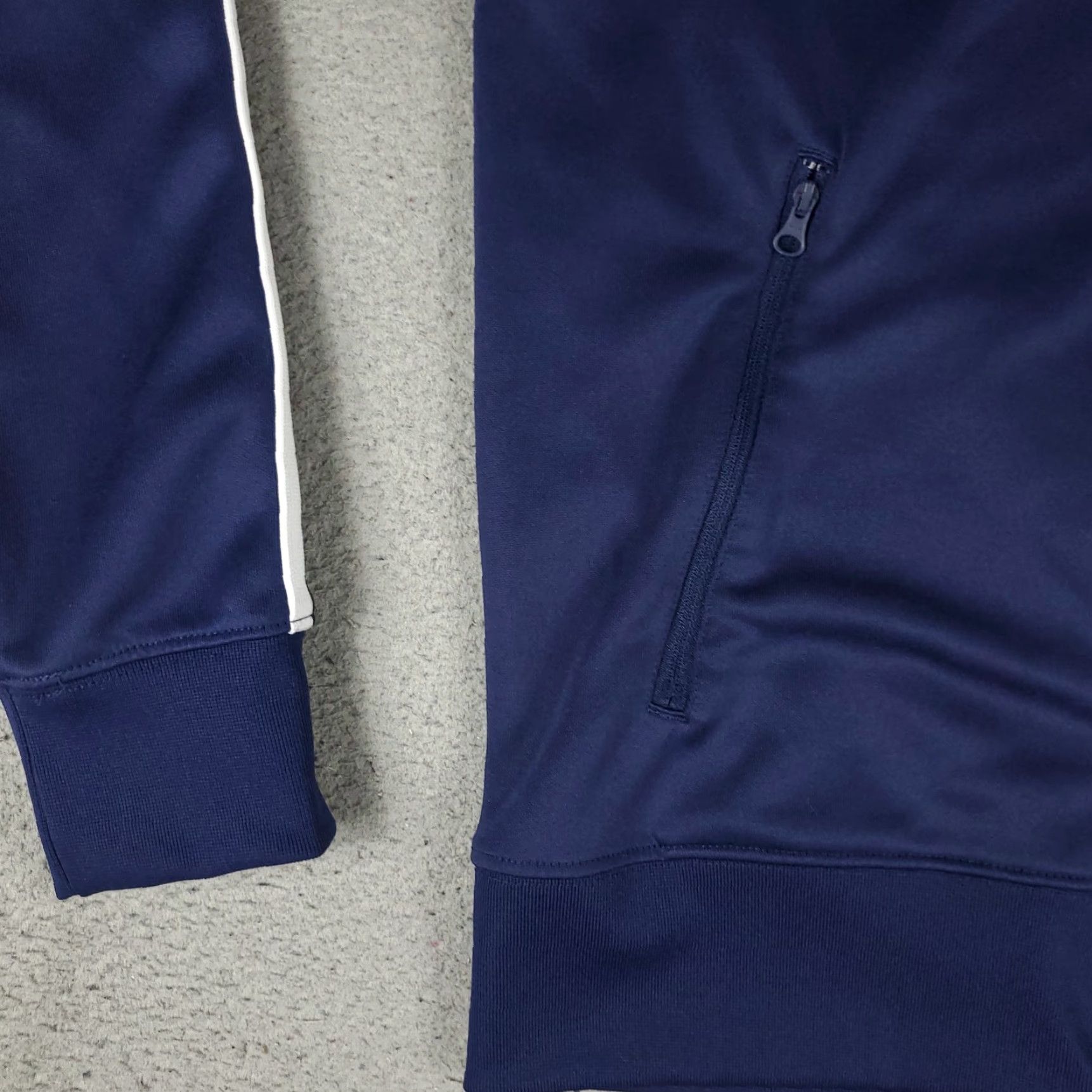 Nike Nike Jacket Mens Small Blue Full Zip Track Jacket Swoosh Lightweight Pockets Breathable Activewear Winter Fall Spring Sports Athleisure Classic Mens Size US S / EU 44-46 / 1 - 3 Thumbnail