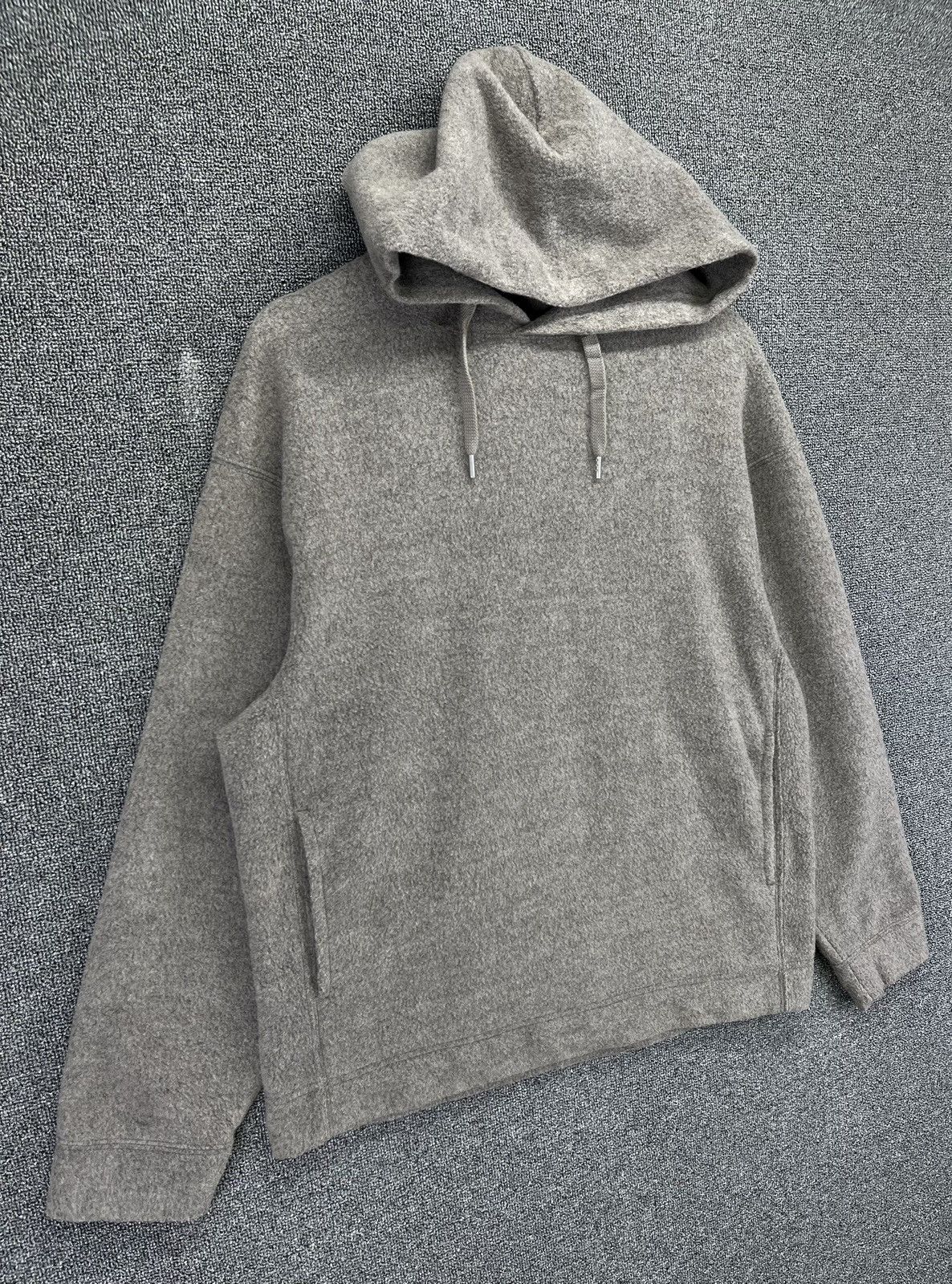 Lemaire × Uniqlo Lemaire X Uniqlo Wool Hoodie Sweatshirts Size M / US 6-8 / IT 42-44 - 2 Thumbnail