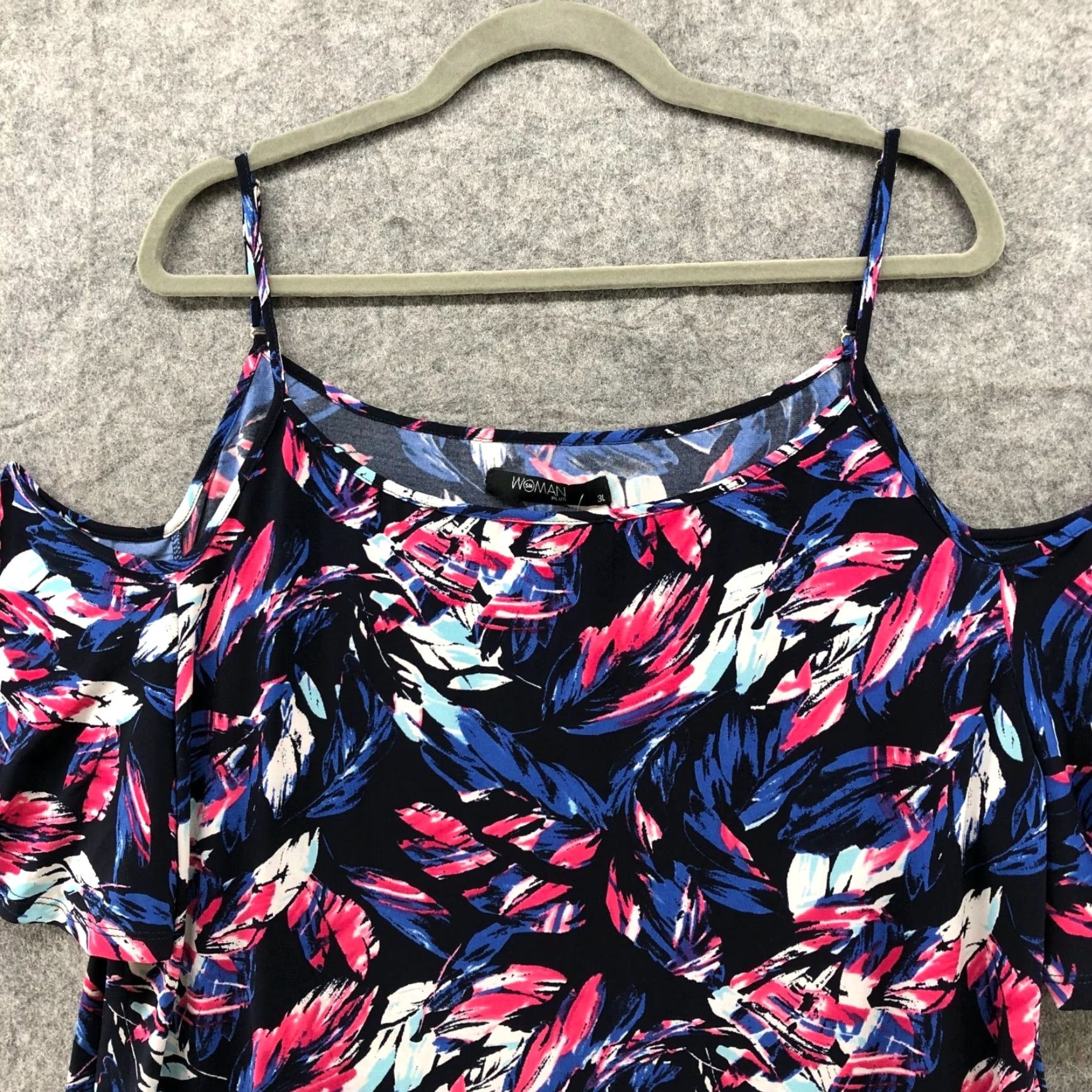 Vintage NWT SM Store Womens Plus Size 3X Cold Shoulder Top Blue Pink Floral Jersey Tropical Shirt Size XXL / US 16-18 / IT 52-54 - 4 Thumbnail