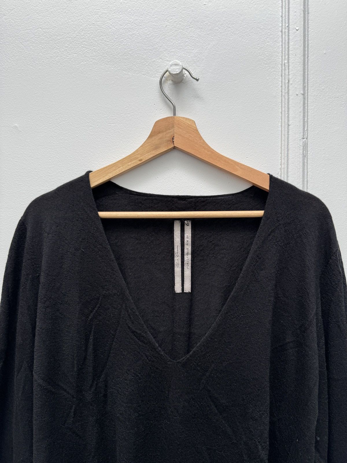 Rick Owens RICK OWENS KNIT V-NECK CASHMERE SWEATER BLACK NWT LARGE Size US L / EU 52-54 / 3 - 2 Thumbnail