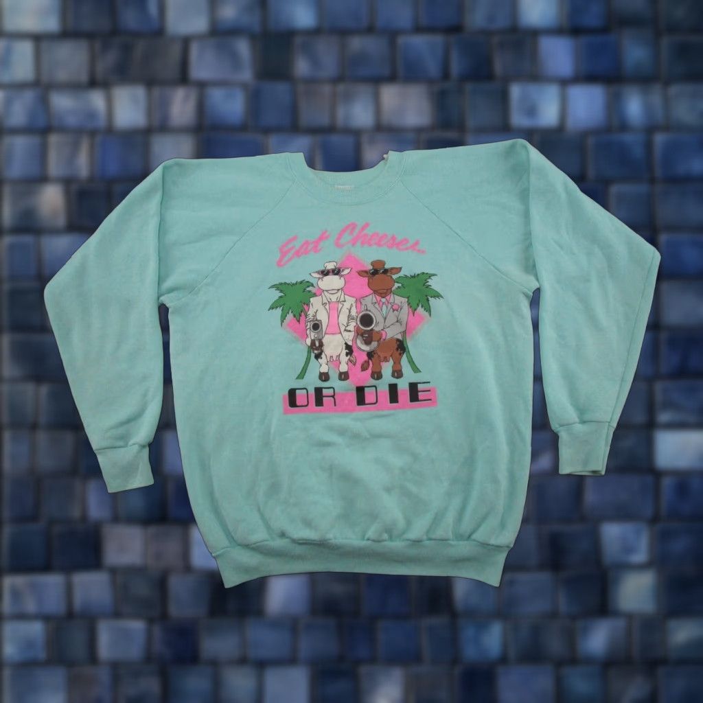 Fruit Of The Loom VINTAGE Eat Cheese or Die Miami Vice Raglan Sleeve Sweatshirt SZ XL Read Size US XL / EU 56 / 4 - 1 Thumbnail