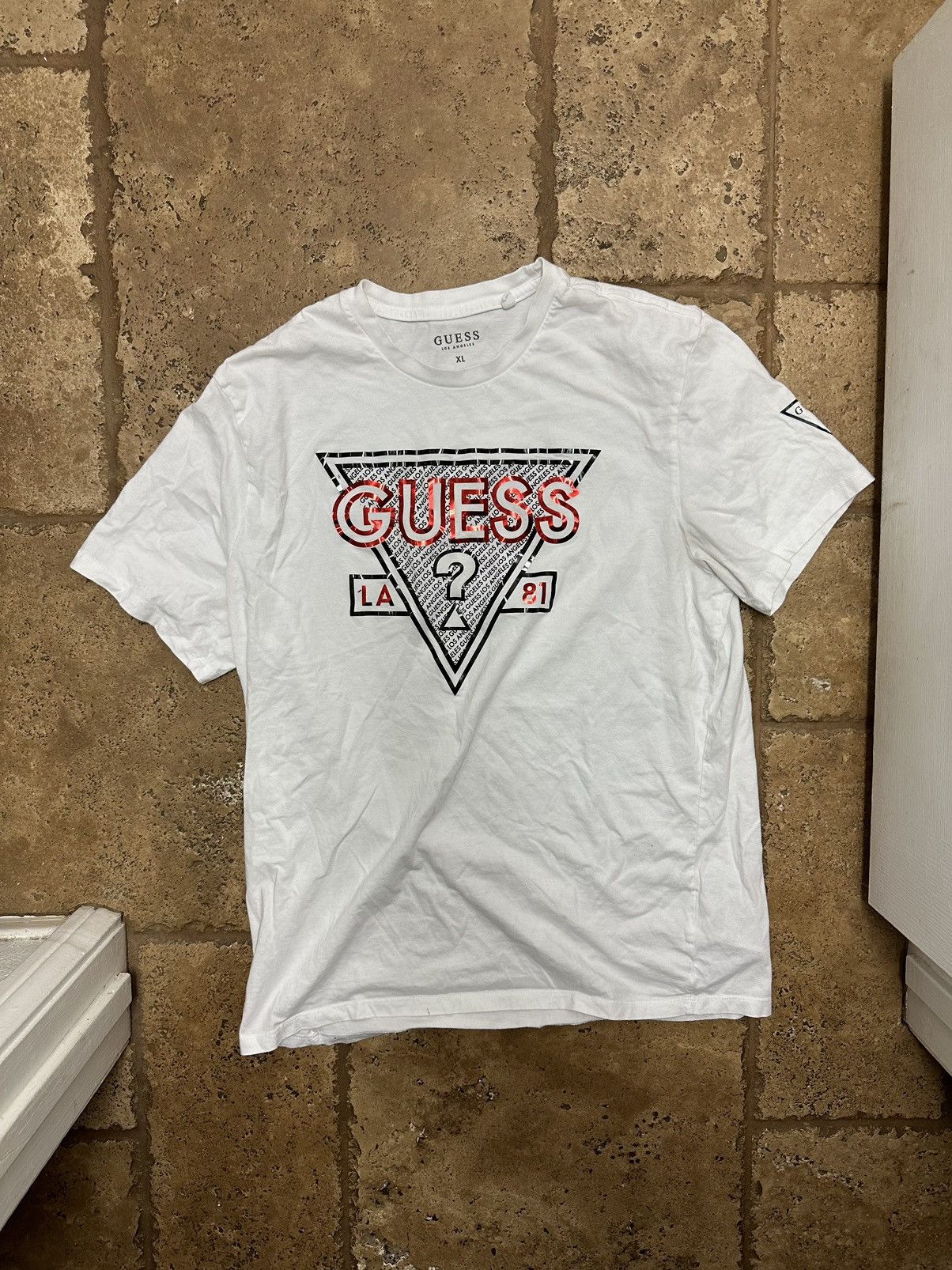 Guess Guess Los Angeles 1981 Reflective Foil Print Triangle Size US XL / EU 56 / 4 - 1 Thumbnail