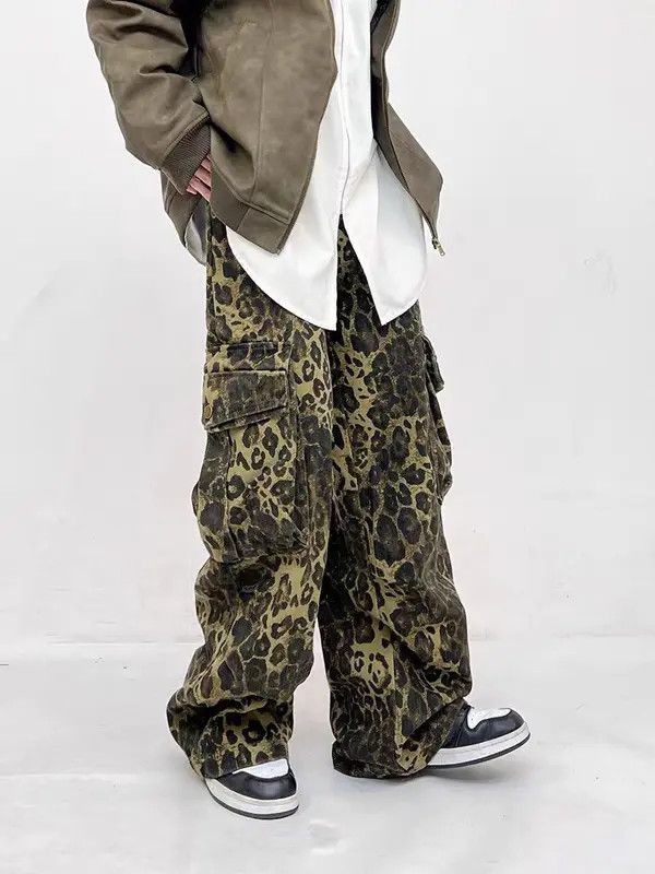 VIBE Retro style multi-pocket leopard print casual overalls Size US 32 / EU 48 - 3 Thumbnail