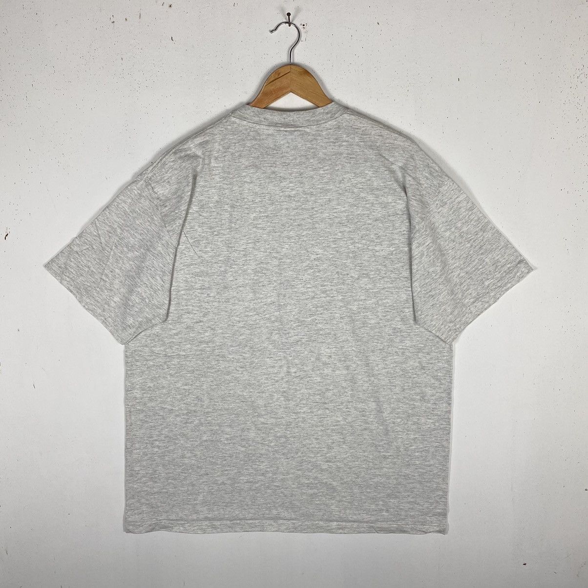 Vintage VINTAGE 90's ARMOUR FRANKS SERVED EXCLUSIVELY POSTER TEE Size US XL / EU 56 / 4 - 7 Thumbnail