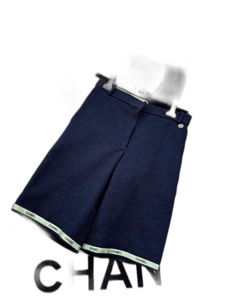 Chanel Chanel Dark Blue Bermuda Shorts with Logo Size 36" / US 14 / IT 50 - 1 Thumbnail