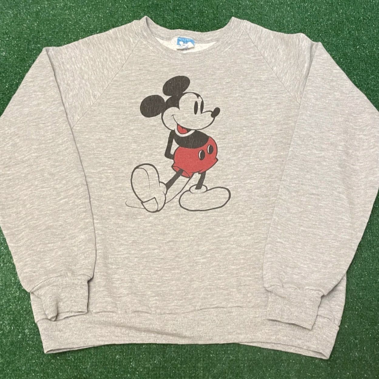 Disney VINTAGE Disney Mickey Mouse Logo VTG Crewneck Sweatshirt Mens Size L Gray 80s 90s Cartoon Pullover Sweatshirt Fan Shirt Size US L / EU 52-54 / 3 - 3 Thumbnail