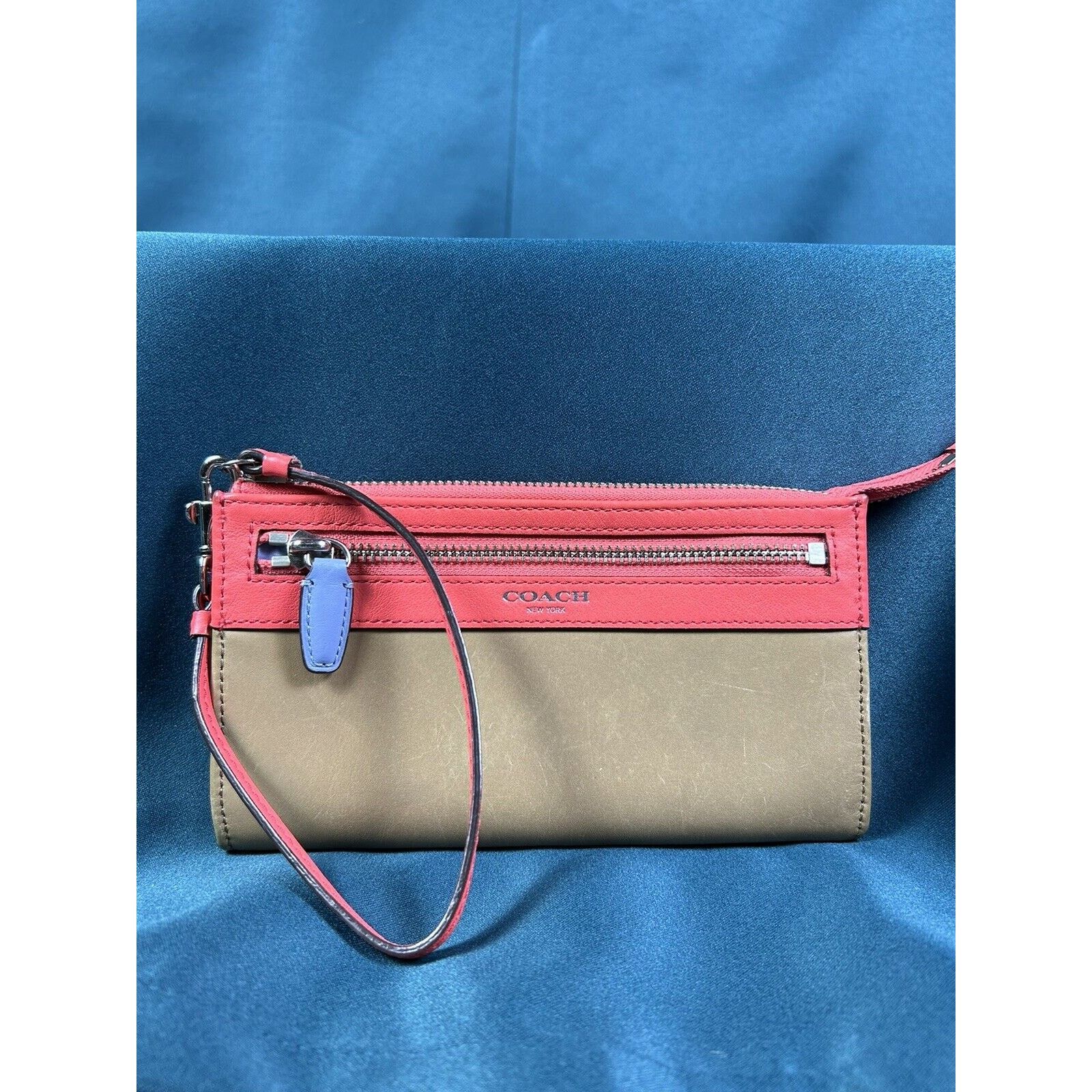 Coach Coach Womens Leather Colorblock Zip Closure Wristlet Brown Size ONE SIZE - 1 Thumbnail
