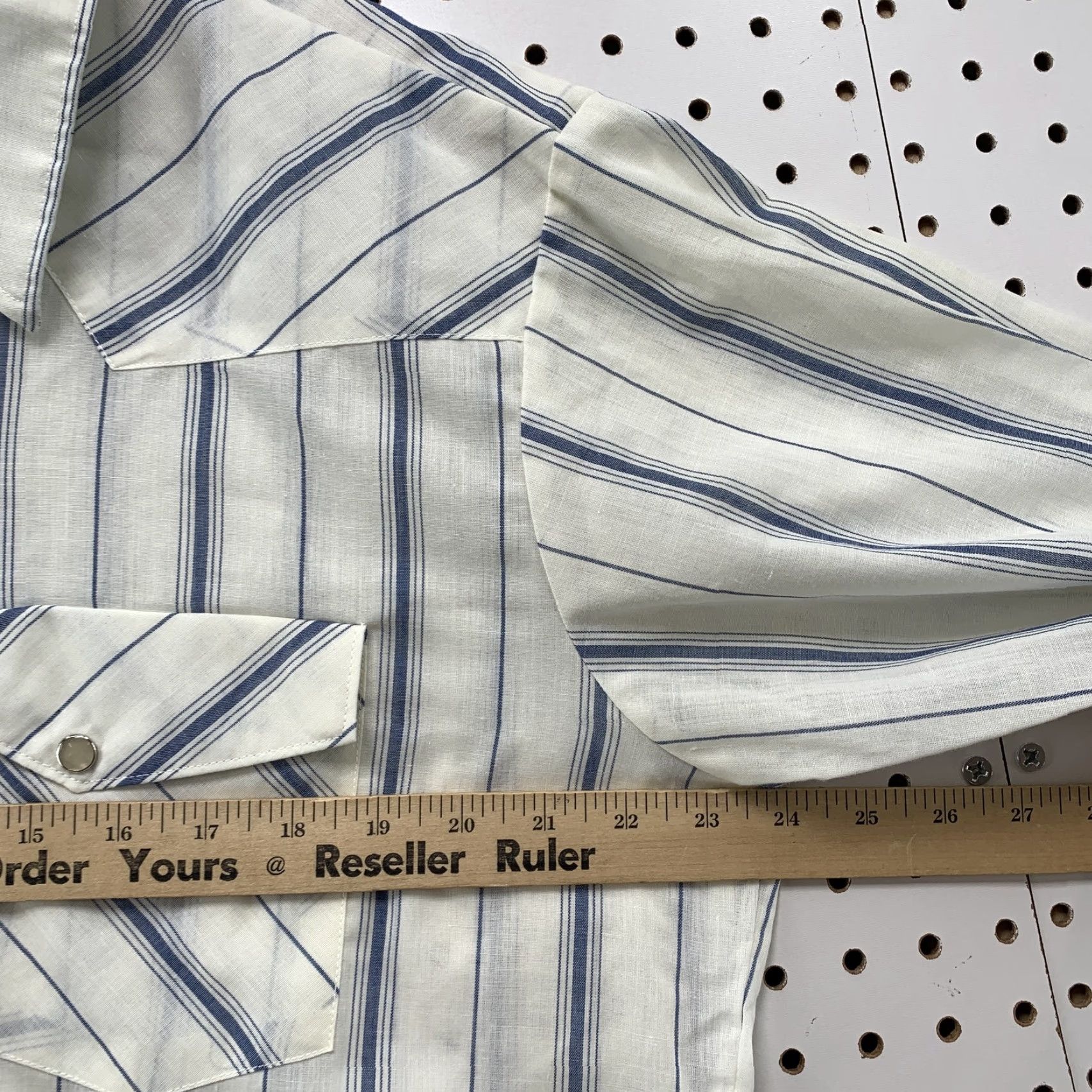 Vintage VINTAGE Round-Up Snap Shirt Mens Large White Western Rodeo Graphic Size US L / EU 52-54 / 3 - 4 Thumbnail