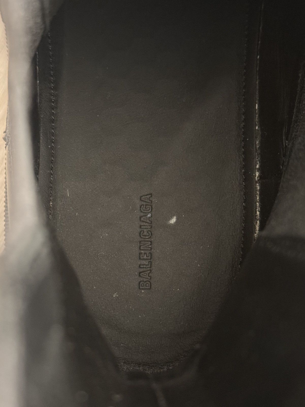 Balenciaga Balenciaga Tractor 20mm Chelsea boots black calfskin leather Size US 11 / EU 44 - 7 Thumbnail