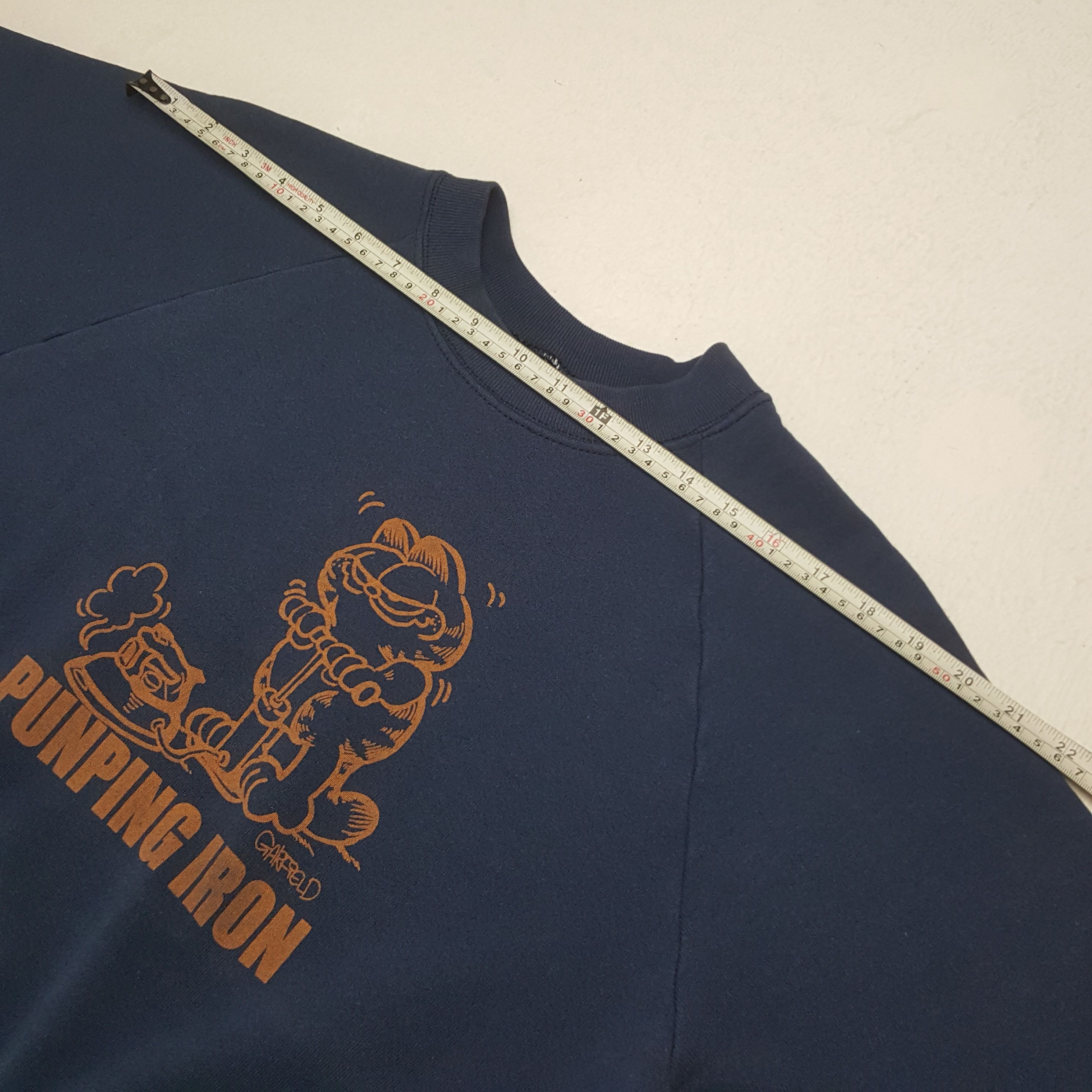 Fruit Of The Loom × Vintage Vintage Garfield Punping Iron Cartoon Sweatshirt C290N14 Size US S / EU 44-46 / 1 - 5 Thumbnail