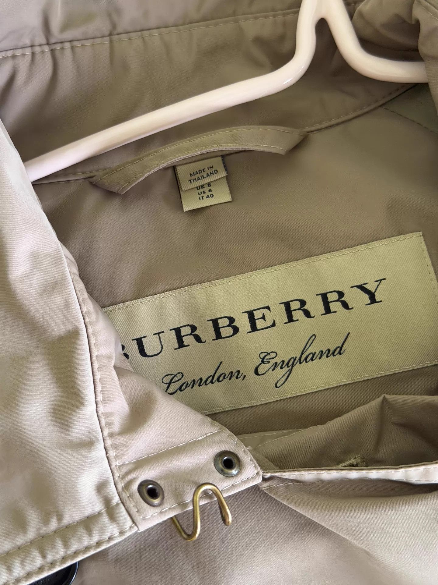 Burberry Burberry Khaki Trench Coat UK8 99% New Size M / US 6-8 / IT 42-44 - 2 Thumbnail