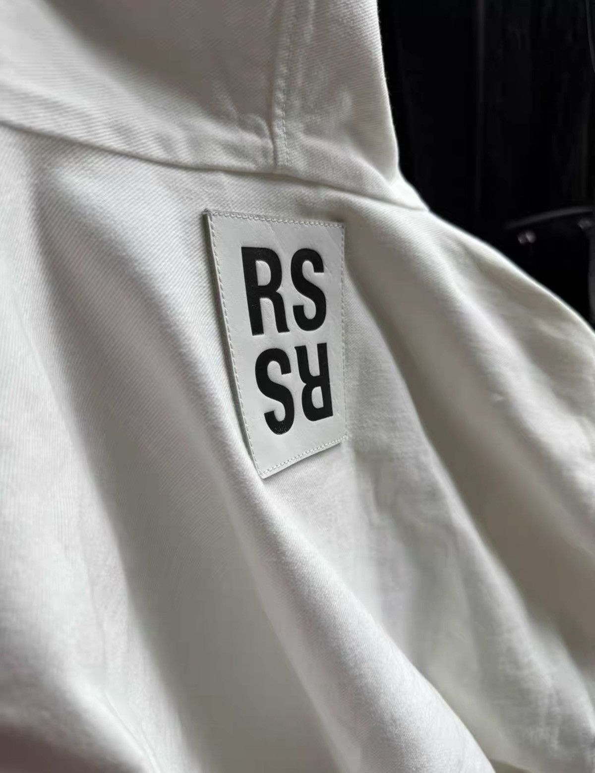 Raf Simons RAF SIMONS Fall/Winter2011 White Denim Hooded Cropped Jacket Size US S / EU 44-46 / 1 - 4 Thumbnail