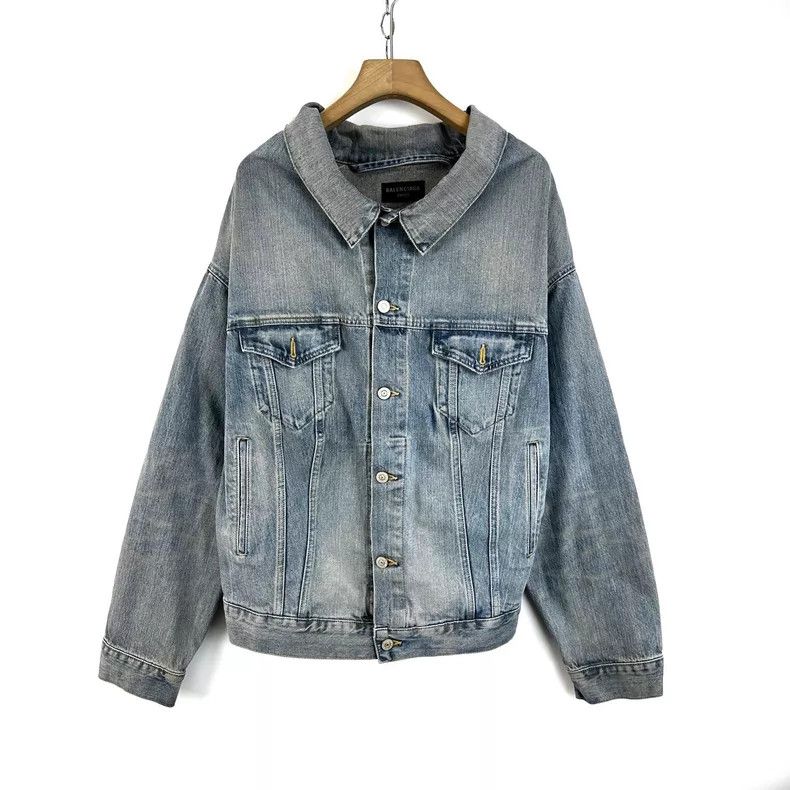 Balenciaga Balenciaga Washed and Aged Off-Shoulder Irregular Jacket D Size US S / EU 44-46 / 1 - 1 Thumbnail