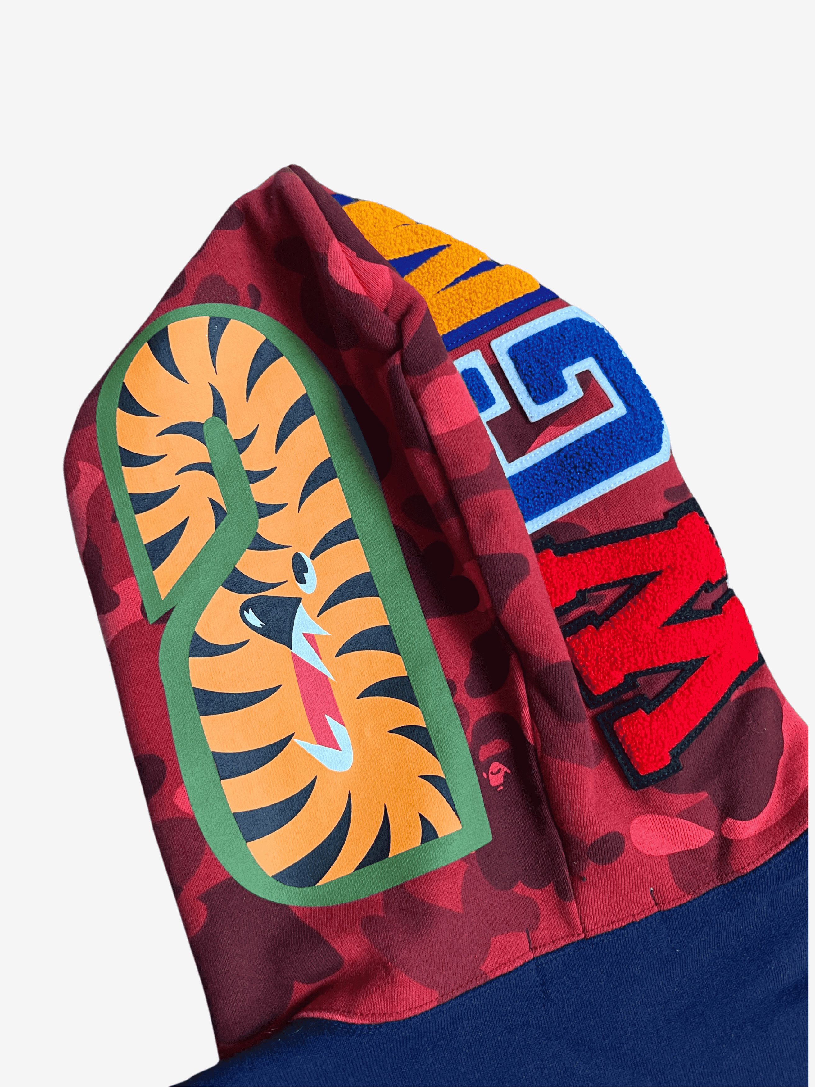 Bape A Bathing Ape Navy Red Camo Head Sleeveless Zip Shark Hoodie Size US L / EU 52-54 / 3 - 4 Thumbnail