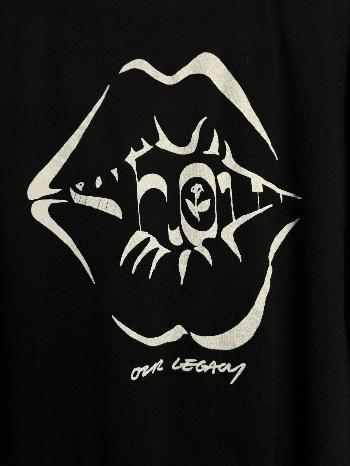 Our Legacy Our Legacy Box T-Shirt Mouth Kiss Print Size US L / EU 52-54 / 3 - 5 Thumbnail