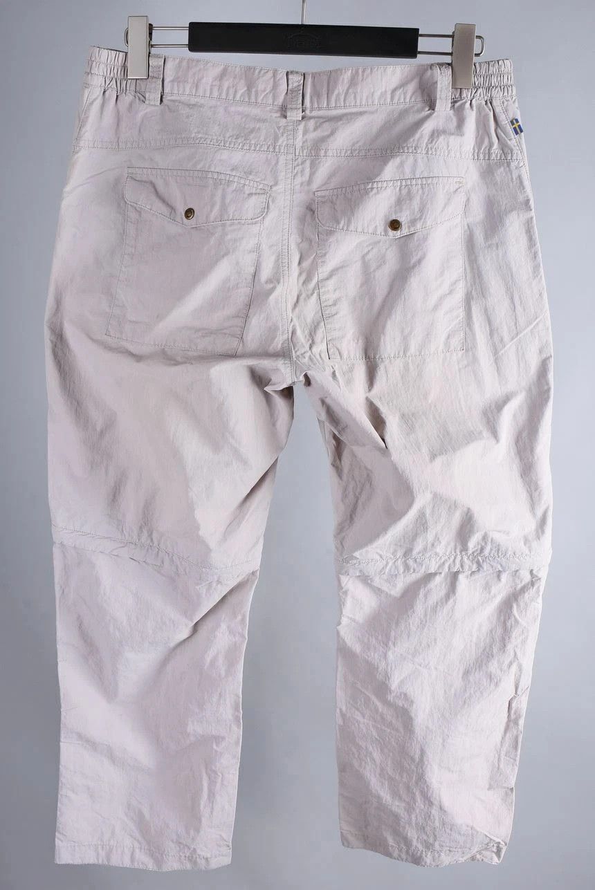 Fjallraven Women's Fjallraven Outdoor Hiking Cargo Pants Grey W34 L28 Size 34" / US 12 / IT 48 - 4 Thumbnail