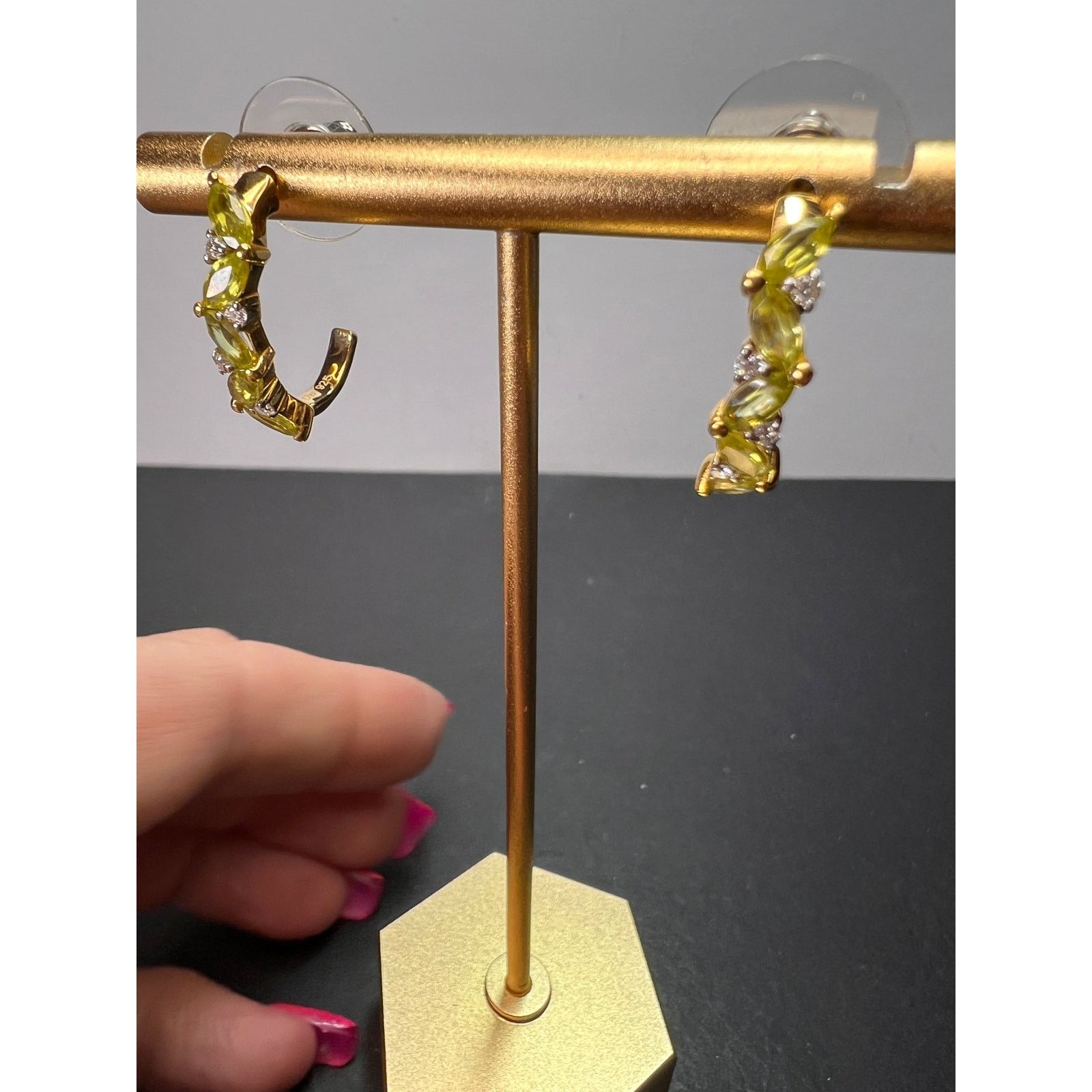 Other NEW Sphene moissanite j-hoop earrings in YG over 925 Size ONE SIZE - 10 Thumbnail