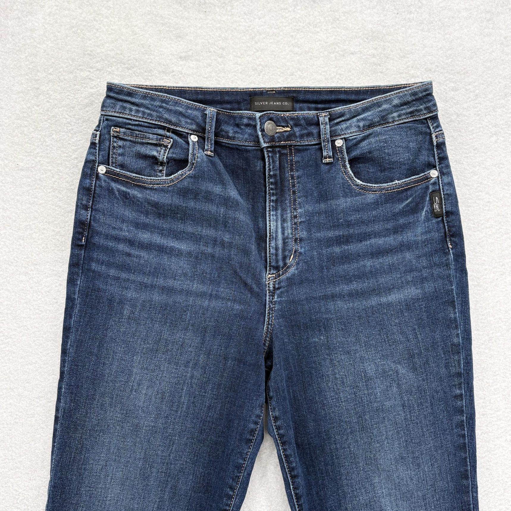 Silver Jeans Co. Silver Jeans Womens Slim Straight 30x31 Blue Wash Den­­im Grunge Isbister Straight Jeans Size 30" / US 8 / IT 44 - 2 Thumbnail