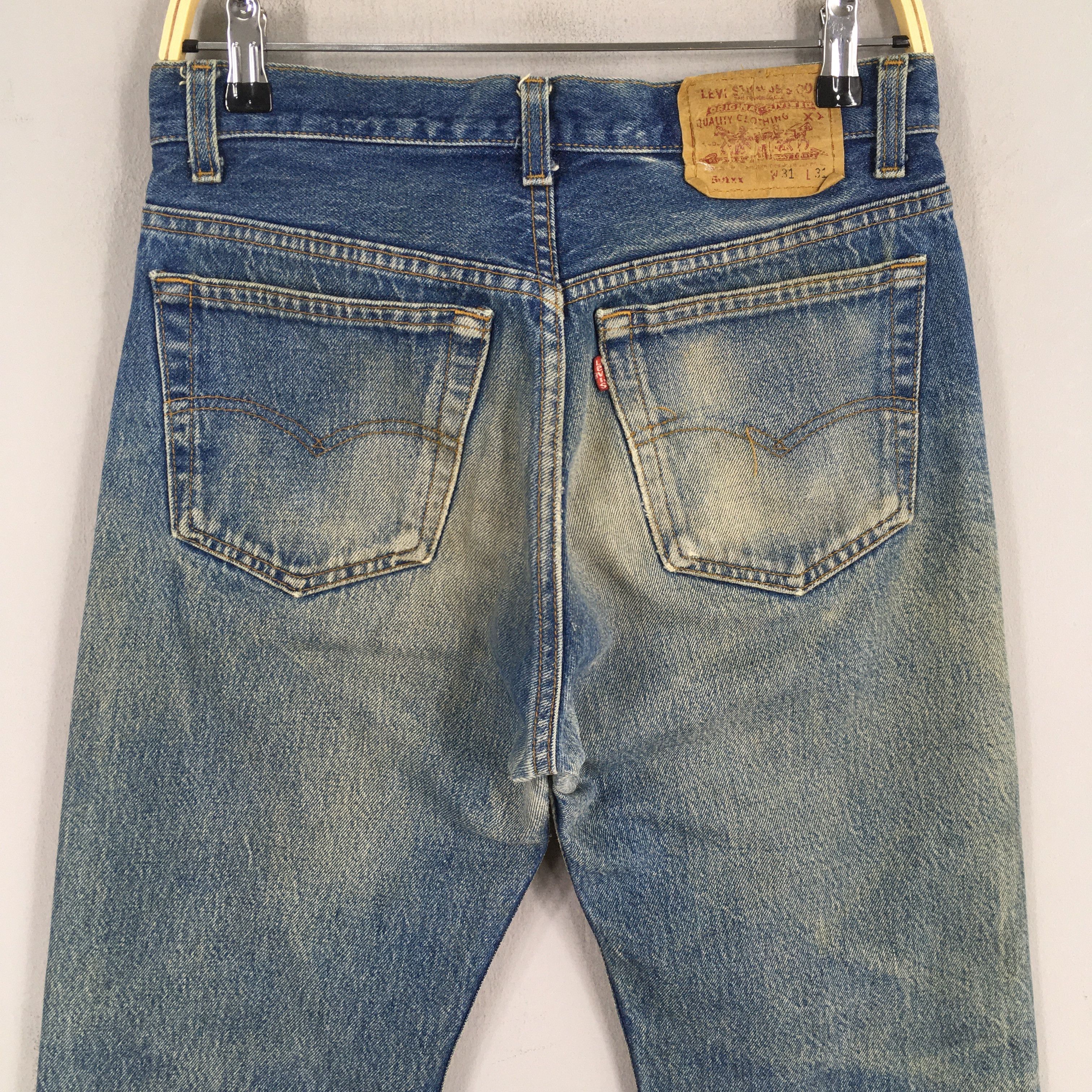 Levi's Size 28x27.5 Vintage 90s Levi's 501 Faded Blue Jeans S1419 Size US 28 / EU 44 - 9 Thumbnail