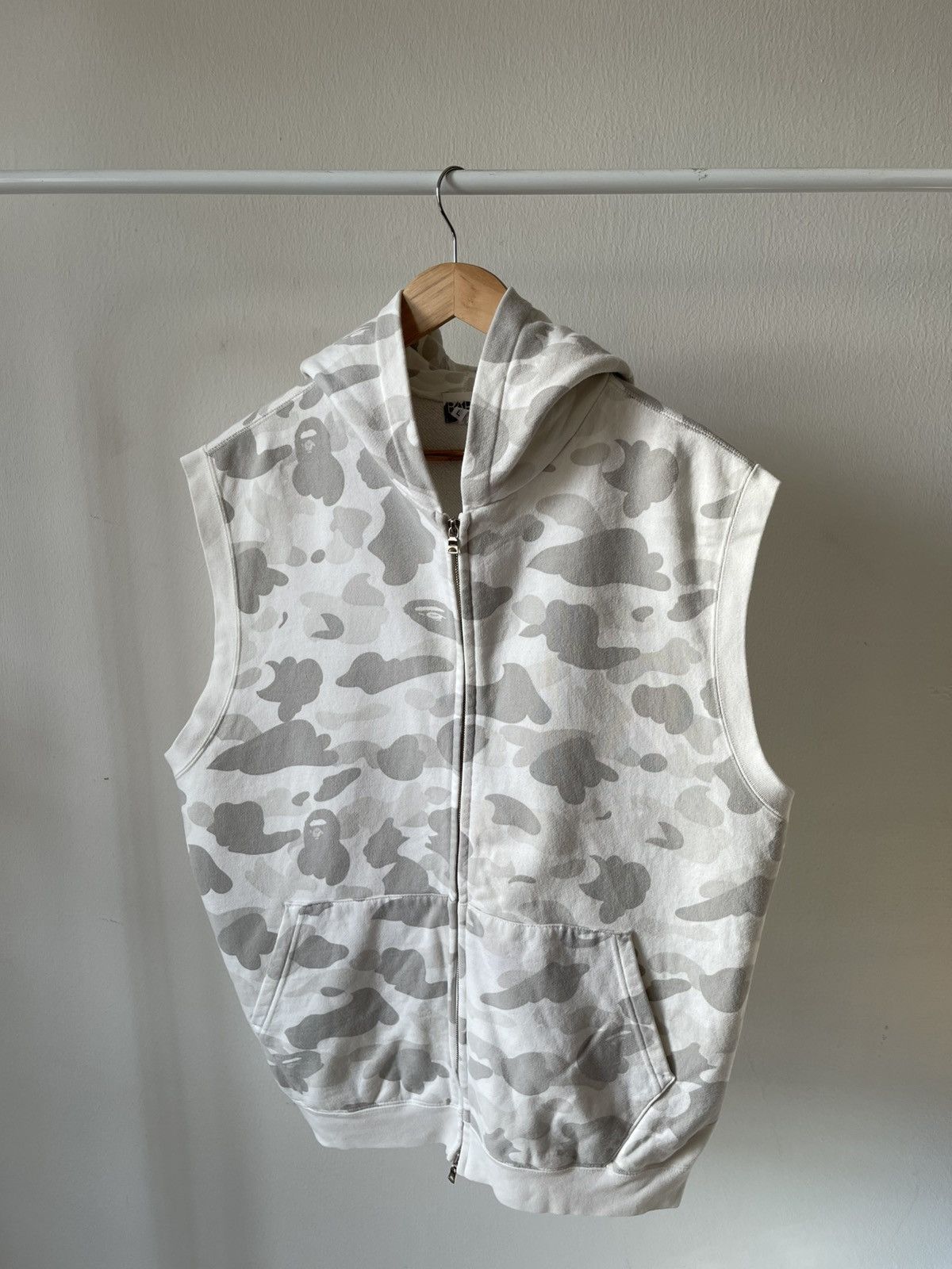 Bape 2005 Bape Camo Sleeve Less Hoodie Size US L / EU 52-54 / 3 - 2 Thumbnail