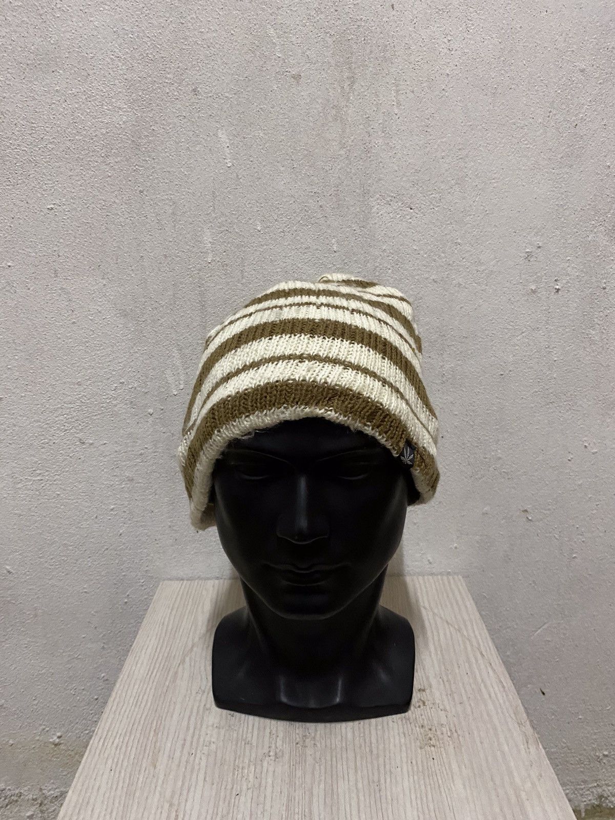 Japanese Brand Japanese Brand Stripe Design Beanie Hat Size ONE SIZE - 2 Thumbnail