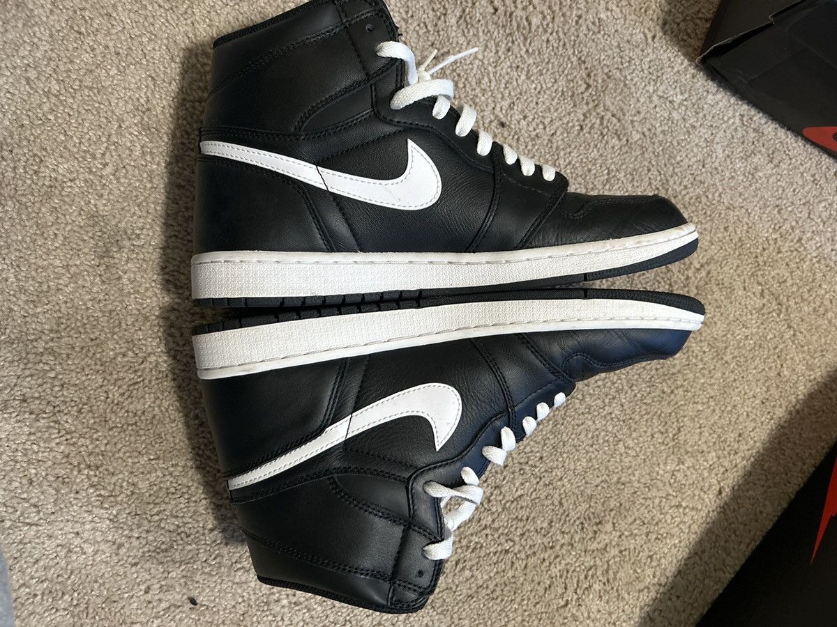 Jordan Brand Jordan 1 yin yang Size US 11 / EU 44 - 2 Thumbnail