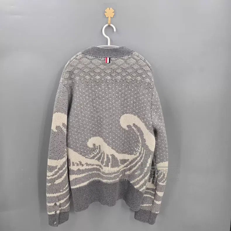 Thom Browne Thom Browne Gray wave wool knitted cardigan Size US M / EU 48-50 / 2 - 2 Thumbnail