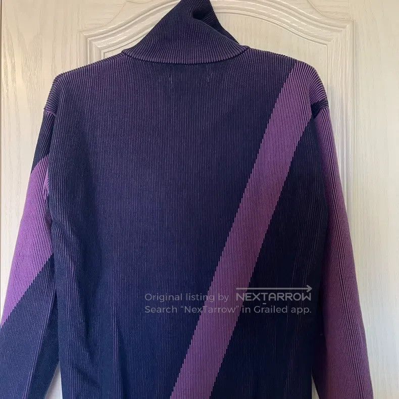 Martine Rose Martine Rose Purple colour-blocked sweatshirt Size US S / EU 44-46 / 1 - 3 Thumbnail