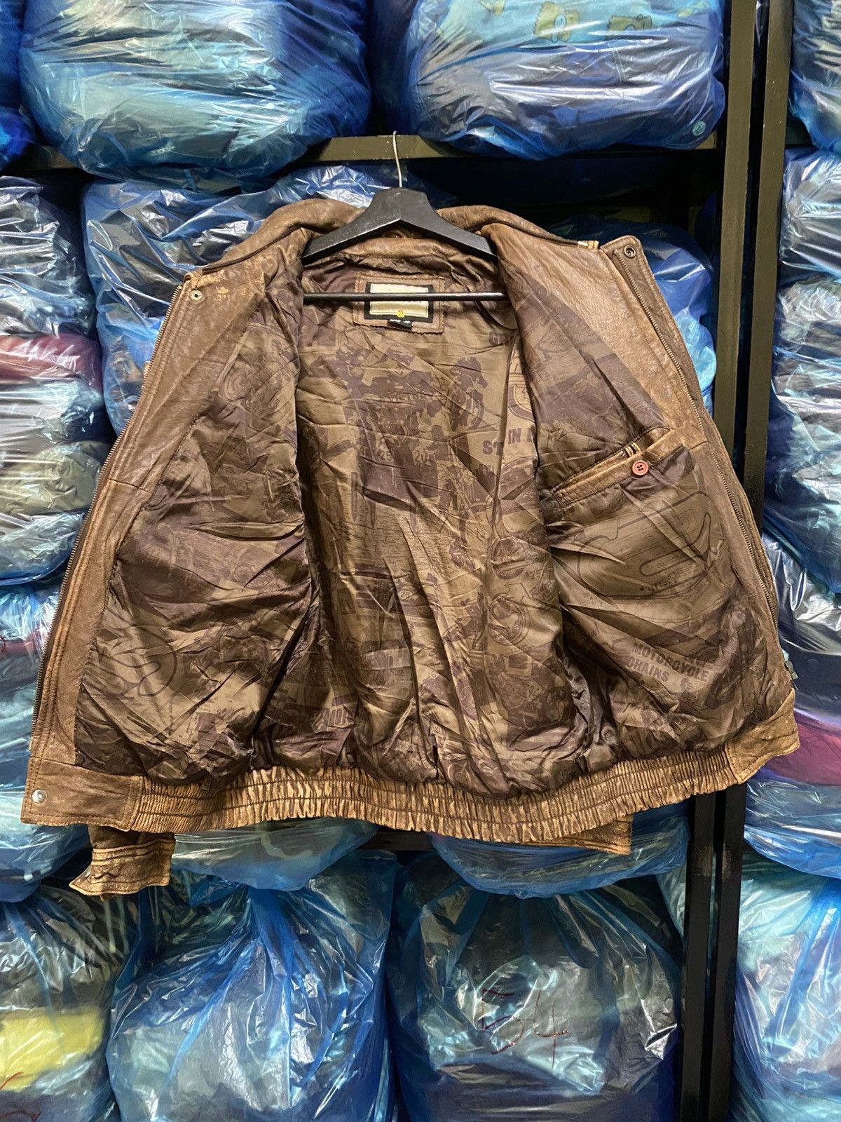 Other Vario Max Distressed Leather Bomber Jacket - Brown Aviator Size US M / EU 48-50 / 2 - 14 Thumbnail