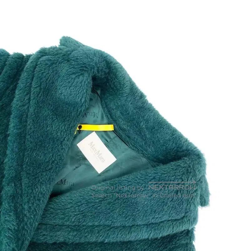 Max Mara MaxMara Women's Teal Fur Coat . Size S / US 4 / IT 40 - 3 Thumbnail