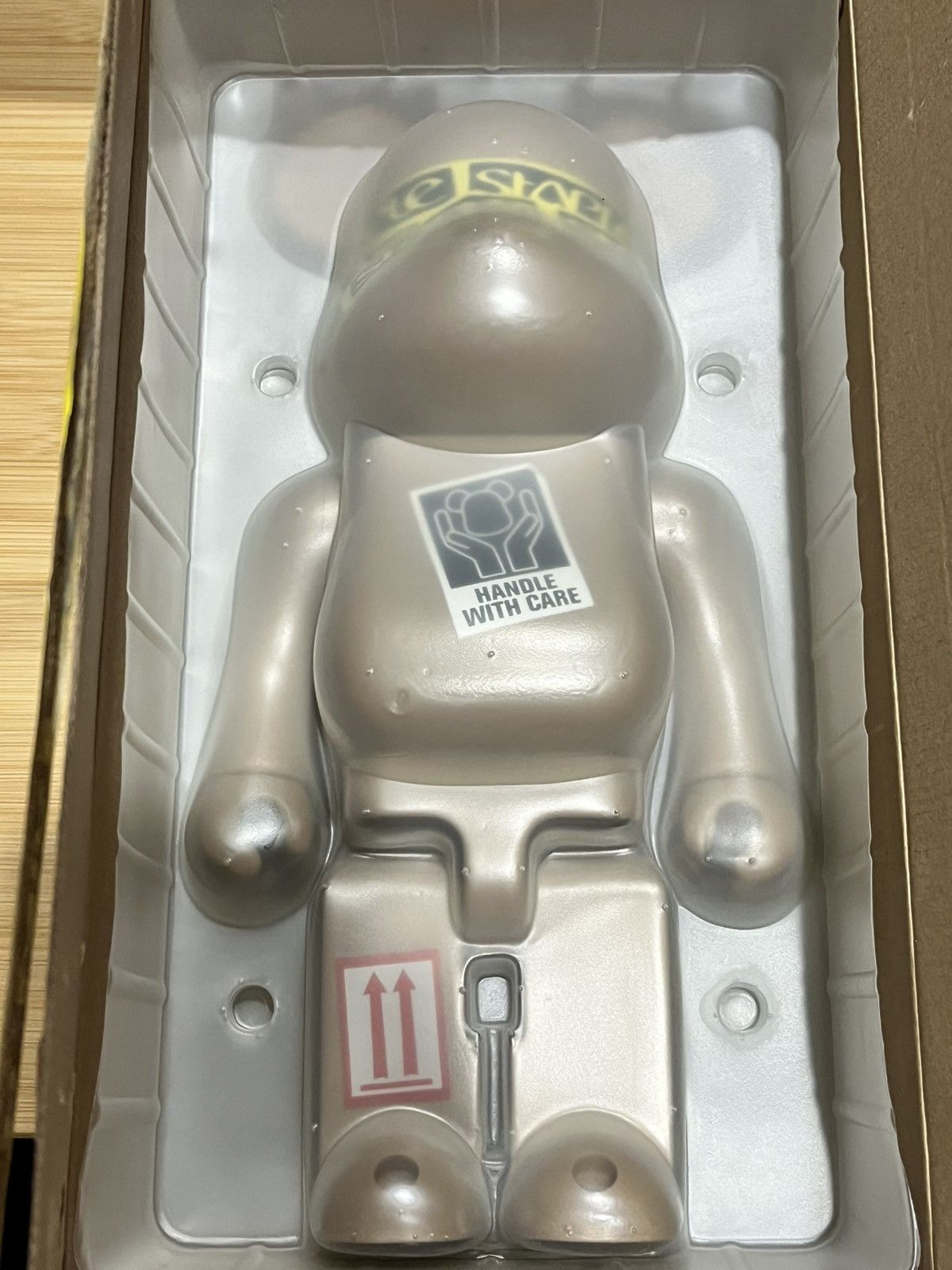 Staple 400% STAPLE HANDLE WITH CARE BE@RBRICK Size ONE SIZE - 10 Thumbnail