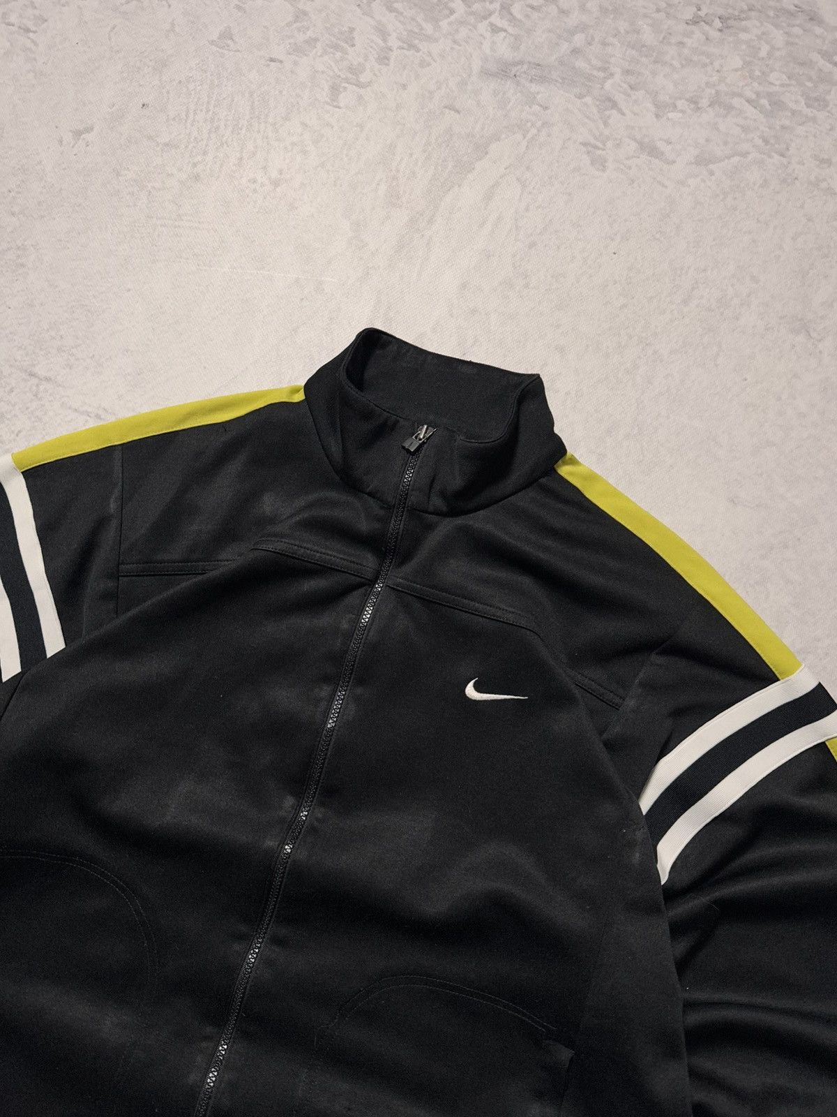Nike × Vintage 90s Nike Vintage Big Logo Oversize Boxy Fit Track Jacket Size US L / EU 52-54 / 3 - 4 Thumbnail