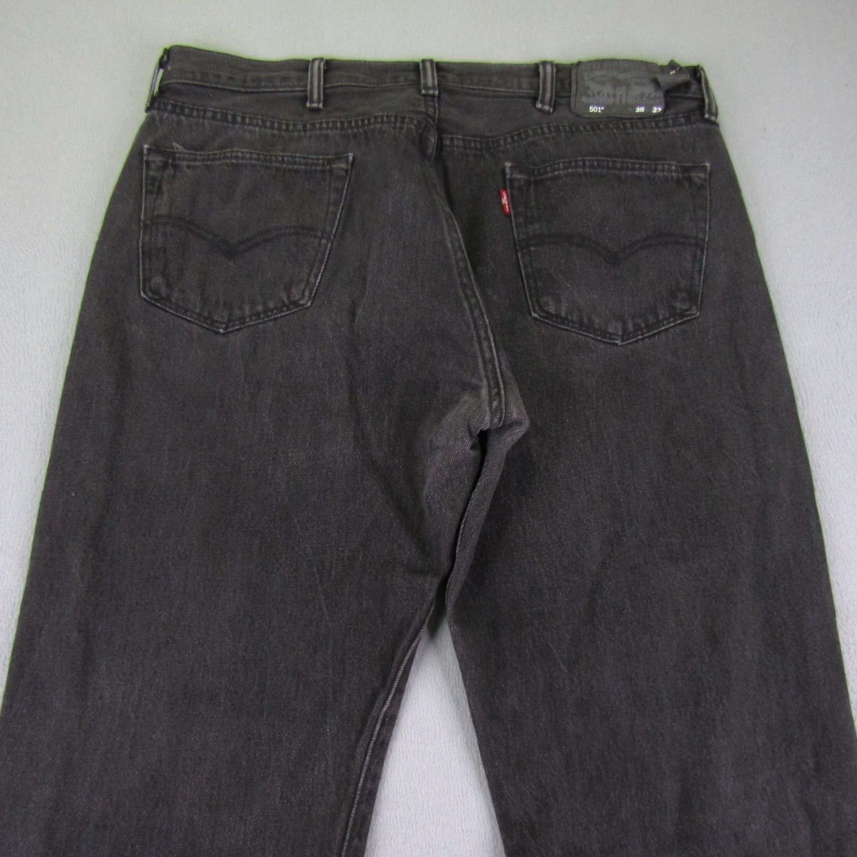 Levi's Levi's 501 Jeans Mens 38x32 Black Denim Button Fly Classic Fit Straight Size US 36 / EU 52 - 6 Thumbnail