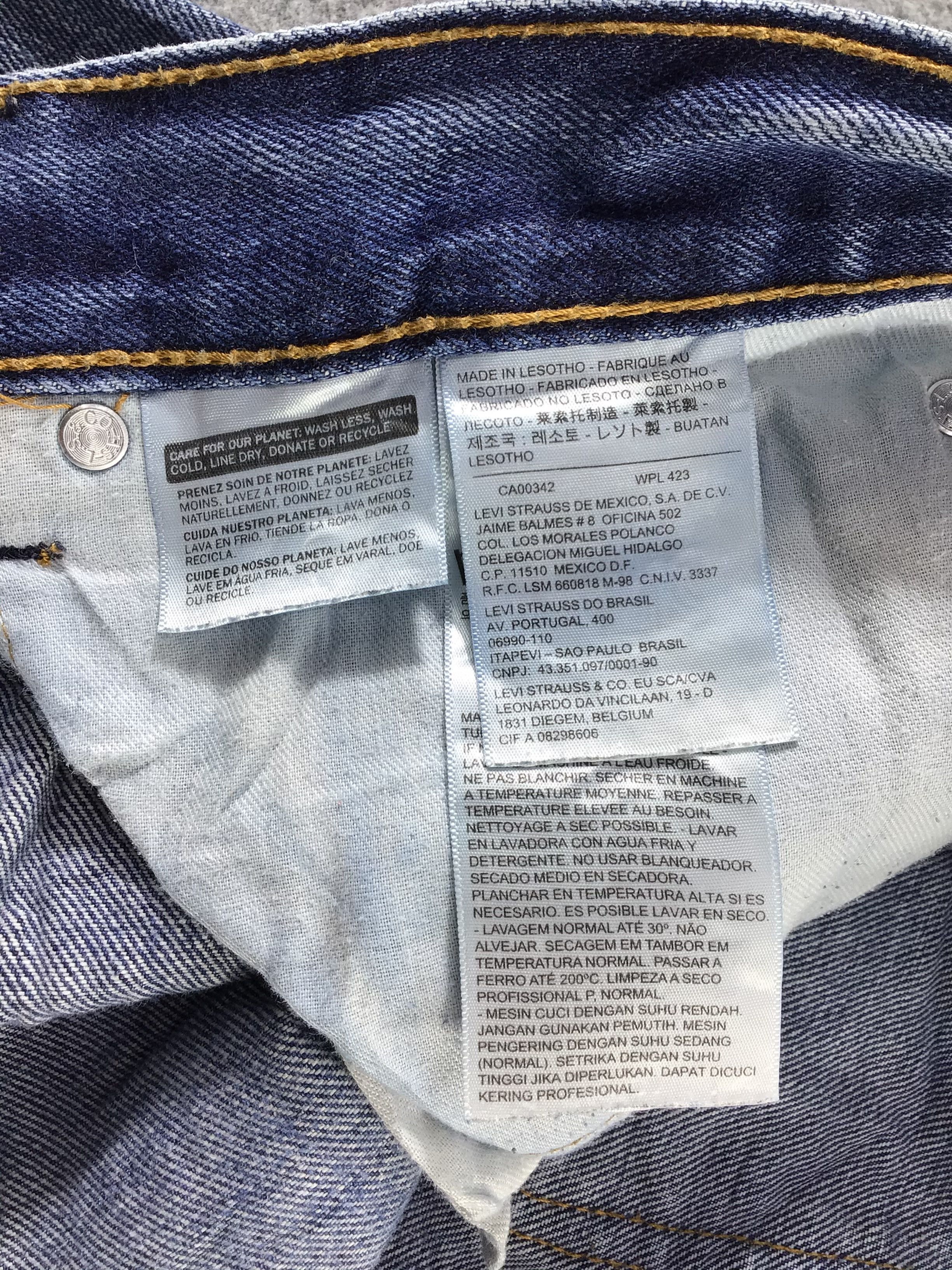Levi's Vintage Levis 505 Jeans-JM244 Size US 35 - 10 Thumbnail
