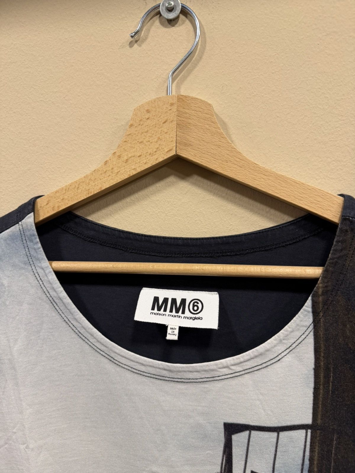 Maison Margiela Maison Margiela MM6 Abstract Print Tower T-Shirt Size L / US 10 / IT 46 - 2 Thumbnail
