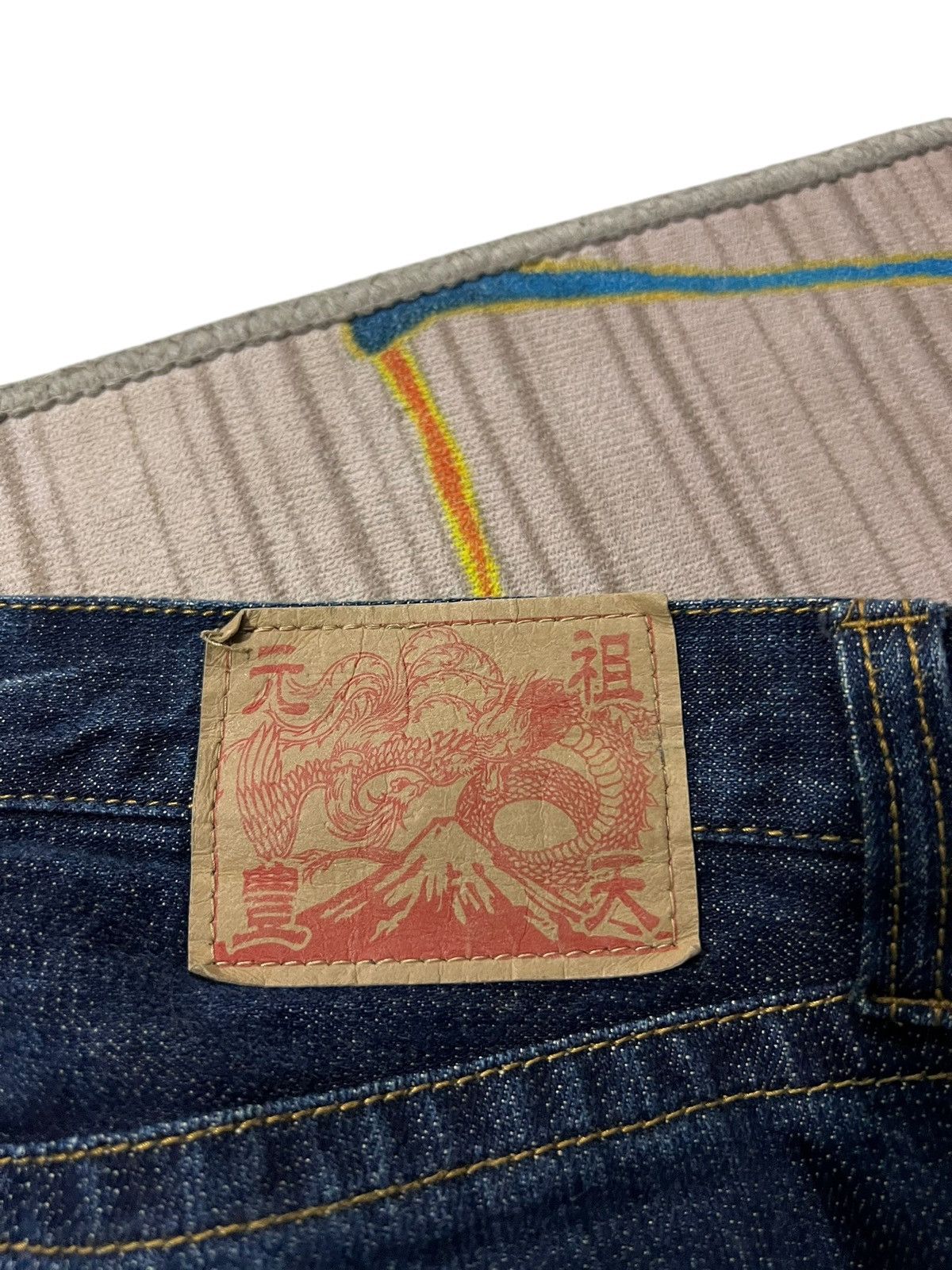Japanese Brand VINTAGE JAPANESE BRAND SUKAJAN KOI FISH EMBROIDERY JEANS Size US 34 / EU 50 - 20 Thumbnail