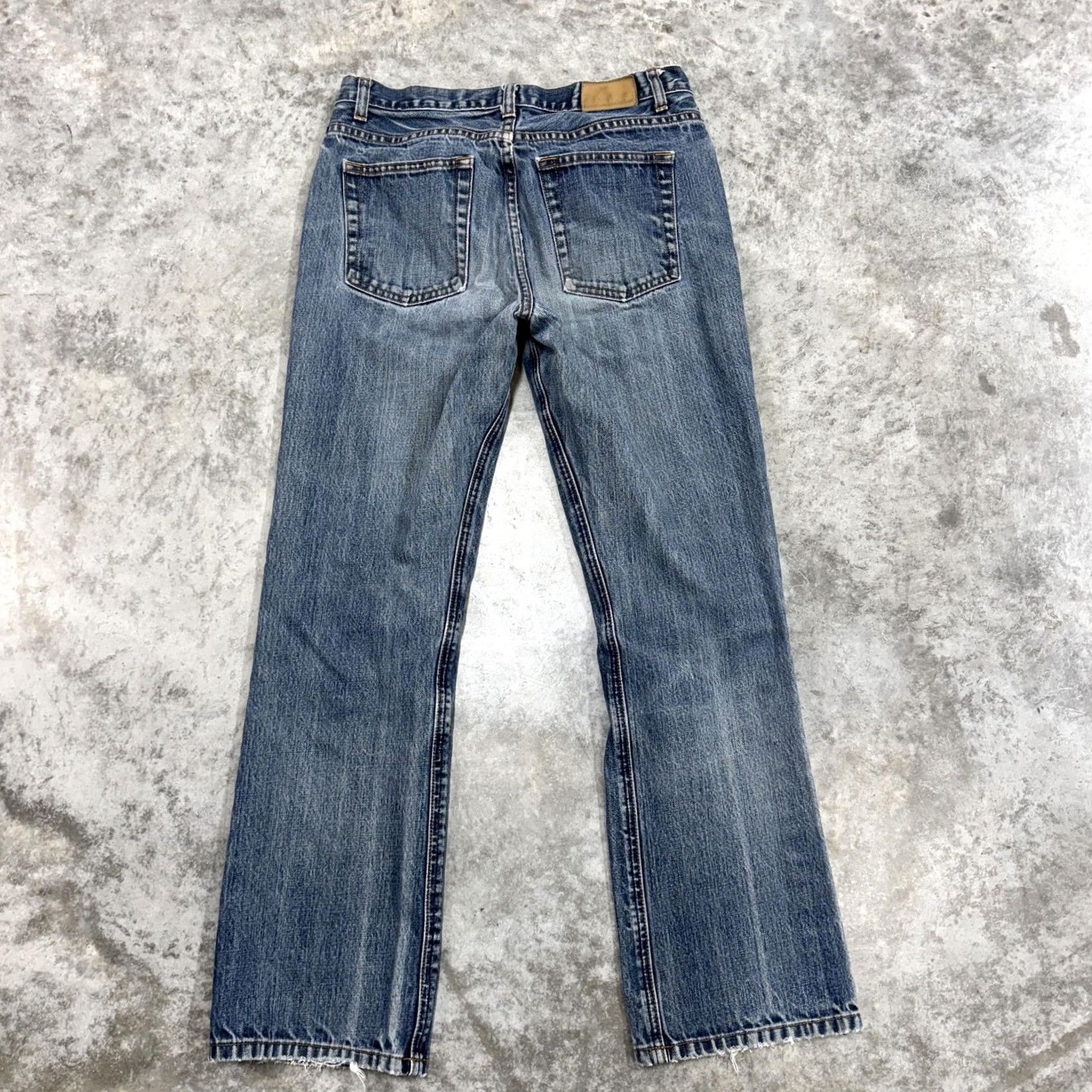 J.Crew J.CREW Jeans Womens 8 Blue Straight 100% Cotton Button Fly Distressed Denim Pants Jeans Womens 8 Blue Straight 100% Cotton Distressed Denim Button Fly Size 30" / US 8 / IT 44 - 5 Thumbnail