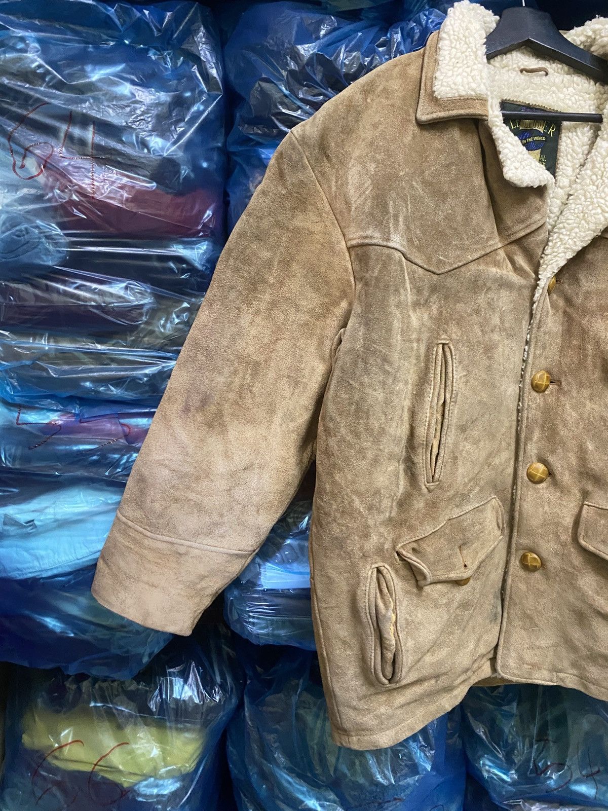Leather Vintage Beige Shearling-Lined Suede Ranch Jacket – “Leather Size US M / EU 48-50 / 2 - 5 Thumbnail