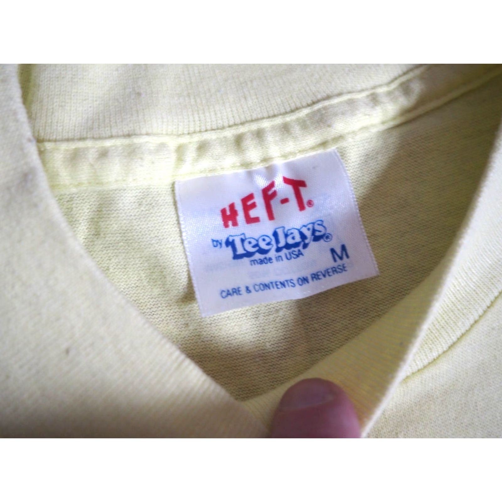 TEE JAYS VTG 80s Hef T Yakima WA Air Fair Fighter Jet USA Yellow Tee T-Shirt Mens S Size US S / EU 44-46 / 1 - 5 Thumbnail
