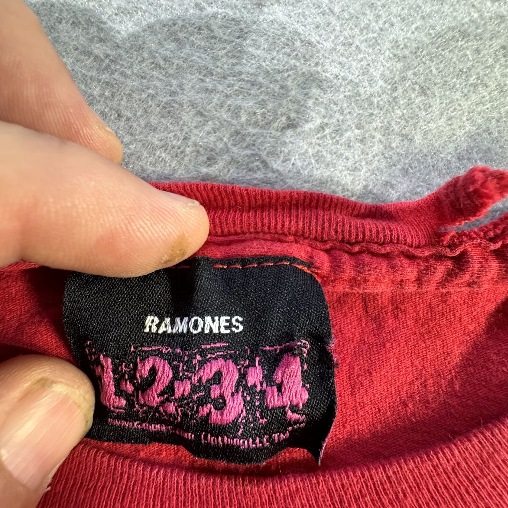 Vintage Ramones T-Shirt Men Medium Cotton Graphic Rock Music Band Punk NY Bowery I Wanna Be Sedated Size US M / EU 48-50 / 2 - 6 Thumbnail