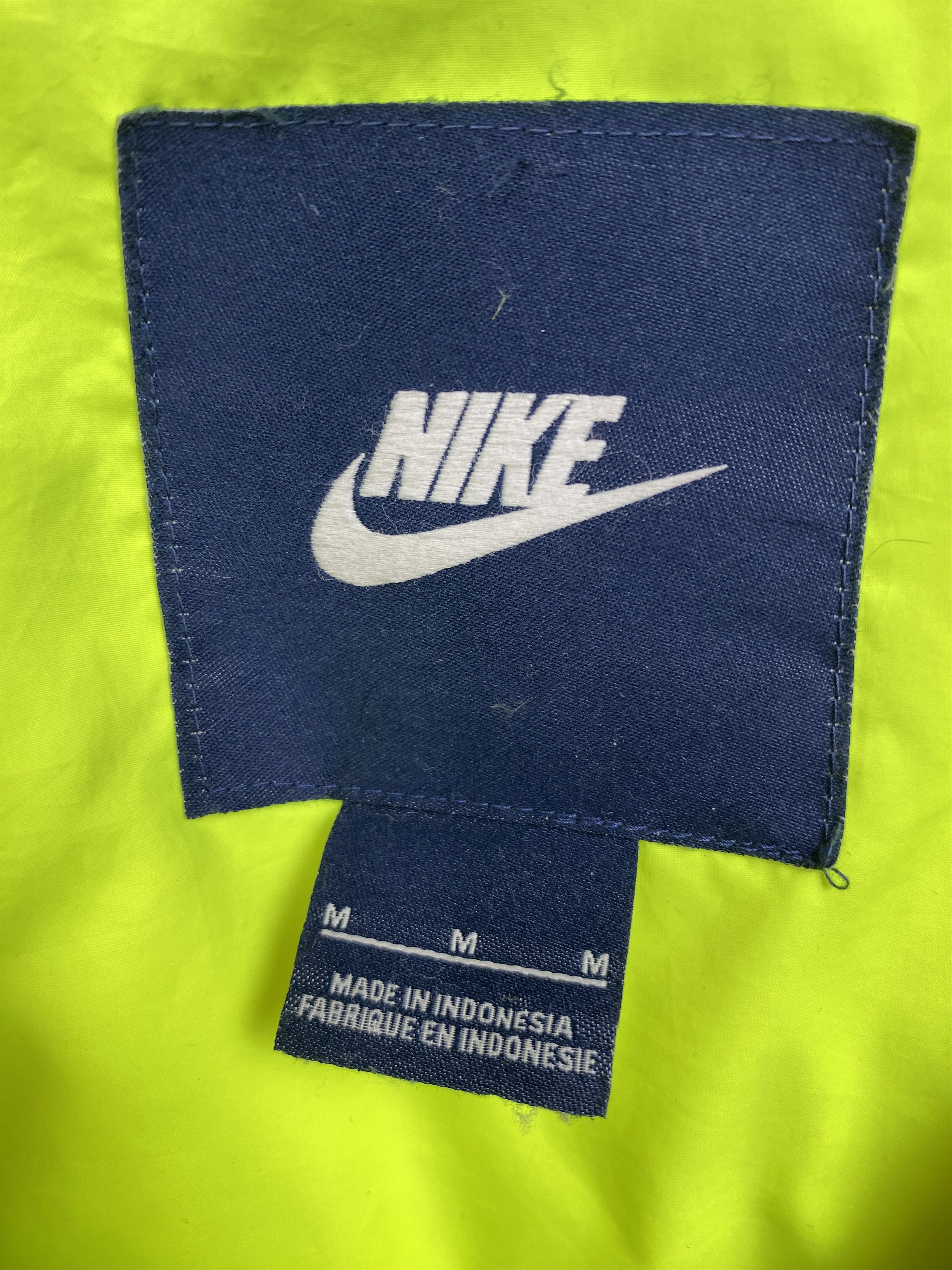 Nike Nike Vintage Mens Down Puffer Vest Size US M / EU 48-50 / 2 - 4 Thumbnail