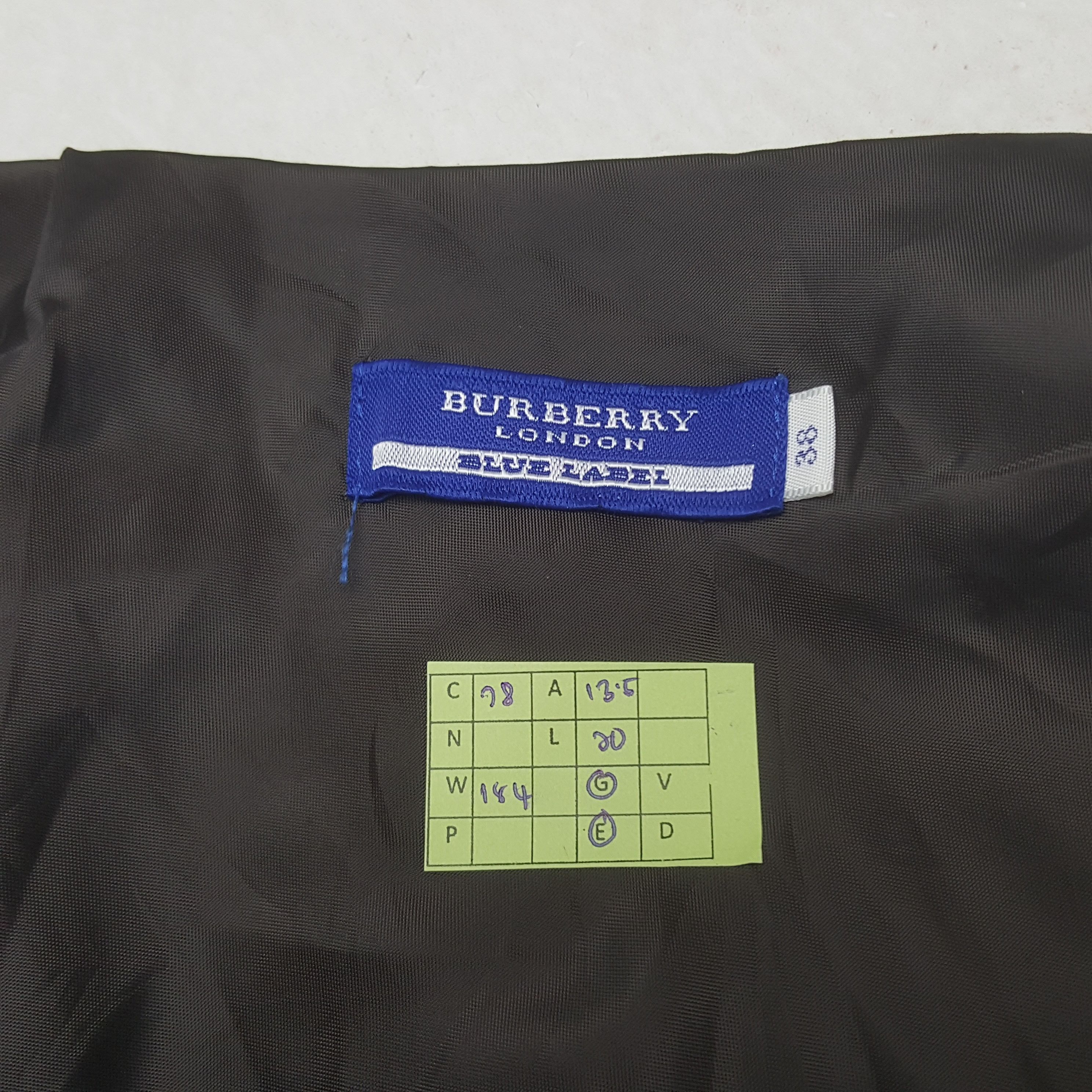 Burberry Vintage Burberry London Nova Check Skirt RR28 Size 27" / US 4 / IT 40 - 7 Thumbnail