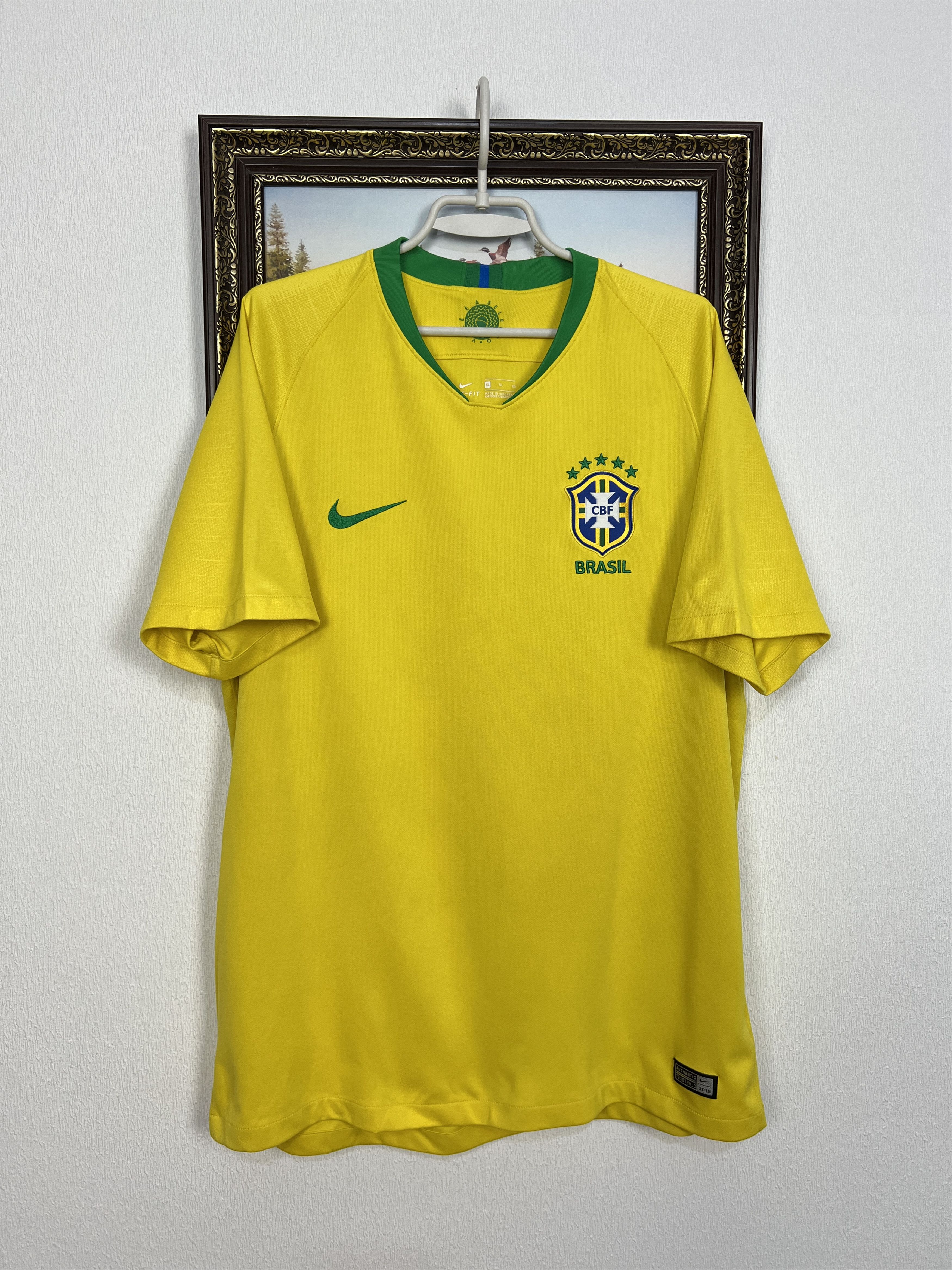 Nike Brazil Home football shirt Soccer Jersey National Trikot Size US XL / EU 56 / 4 - 1 Thumbnail