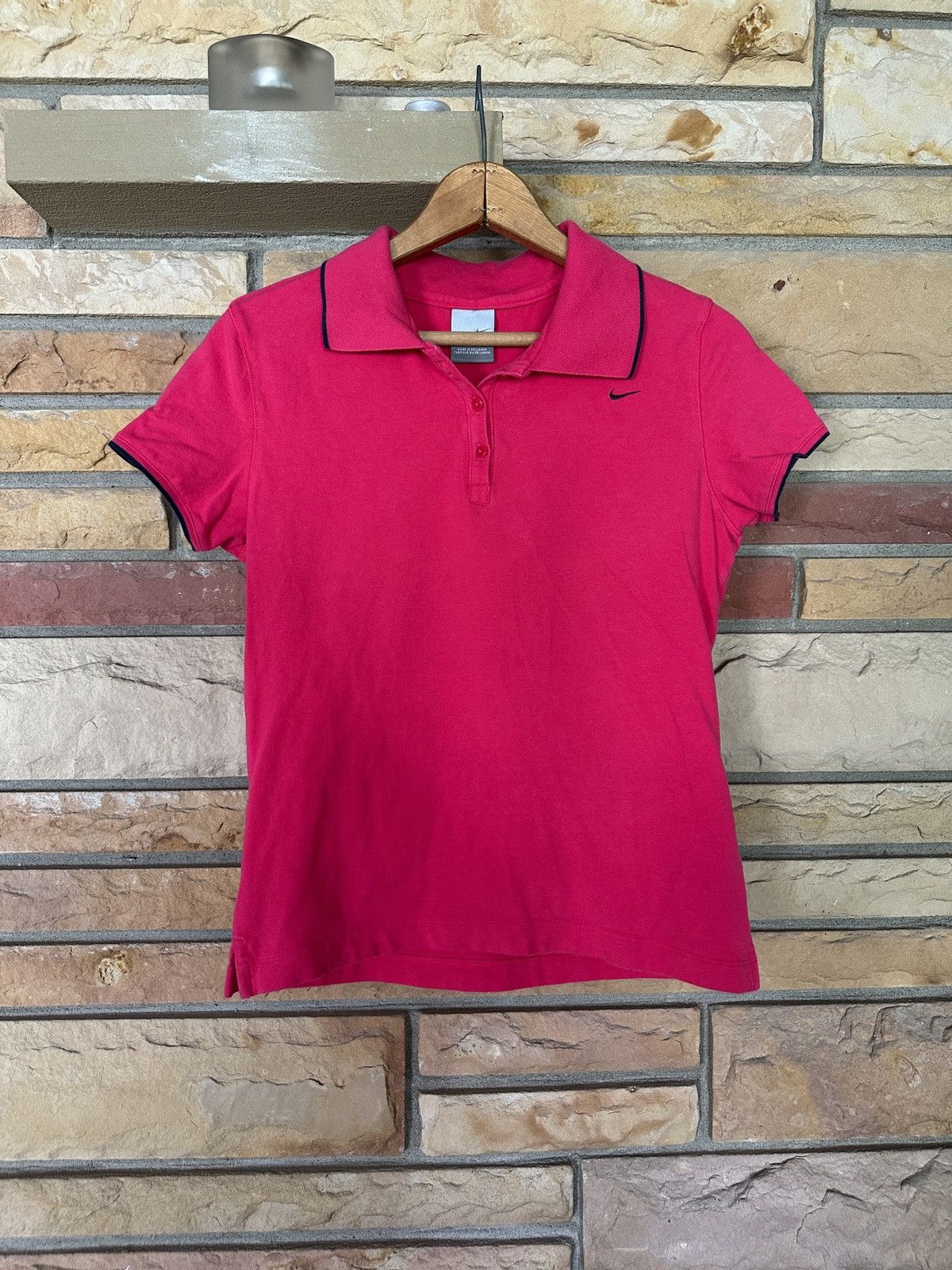Nike Vintage Y2K Nike Hot Pink Button Up Polo Shirt Size S / US 4 / IT 40 - 1 Thumbnail