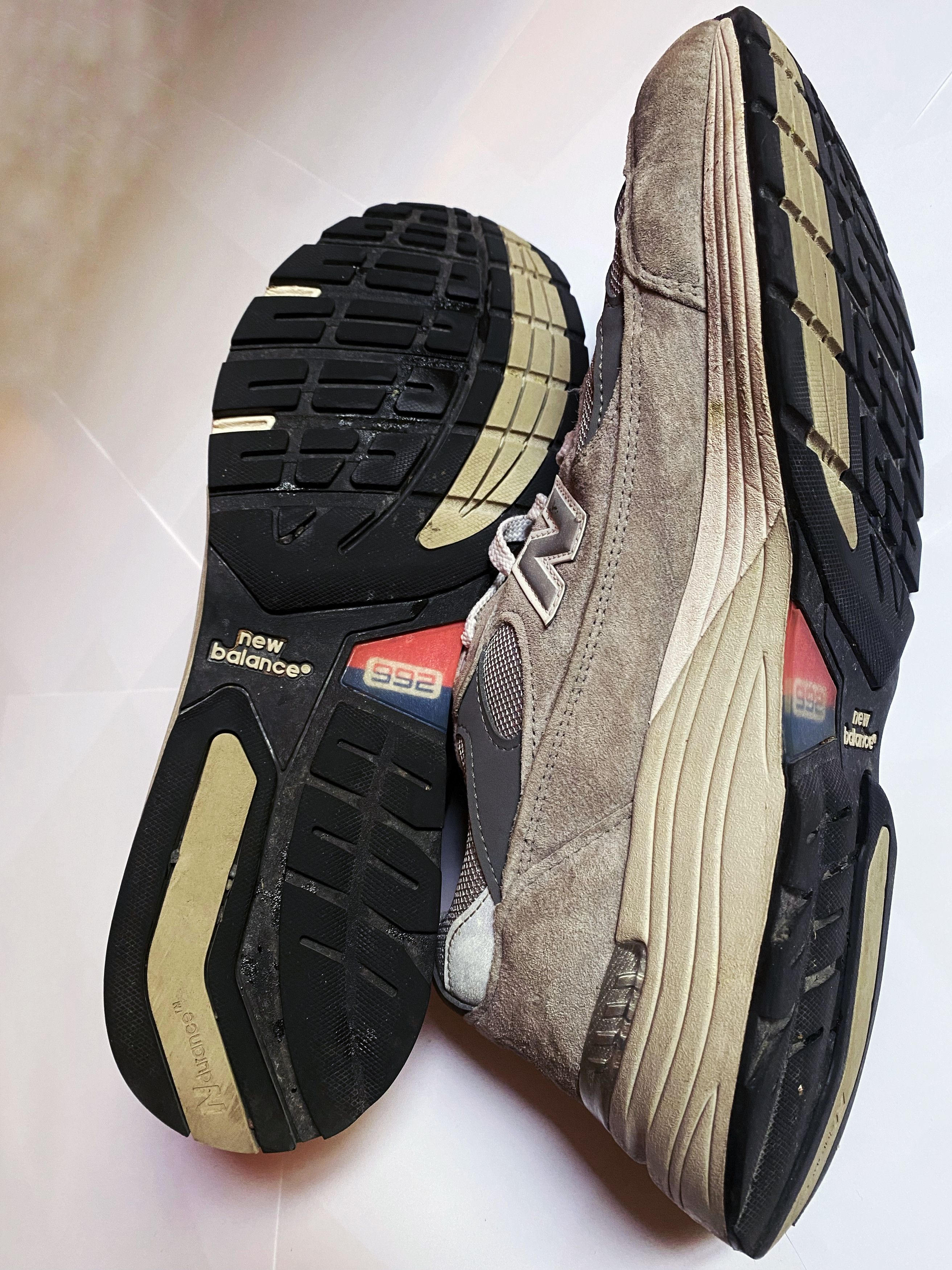 New Balance New Balance M992GR - 992 Size US 11.5 / EU 44-45 - 3 Thumbnail