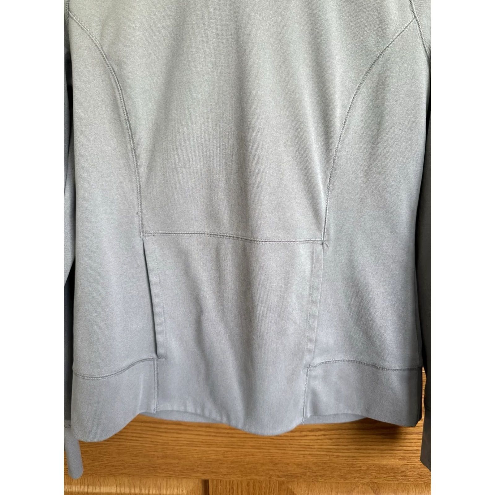 The North Face The North Face Sweatshirt Womens M Gray Cowl Neck Pullover Hiking Outdoor Size M / US 6-8 / IT 42-44 - 3 Thumbnail
