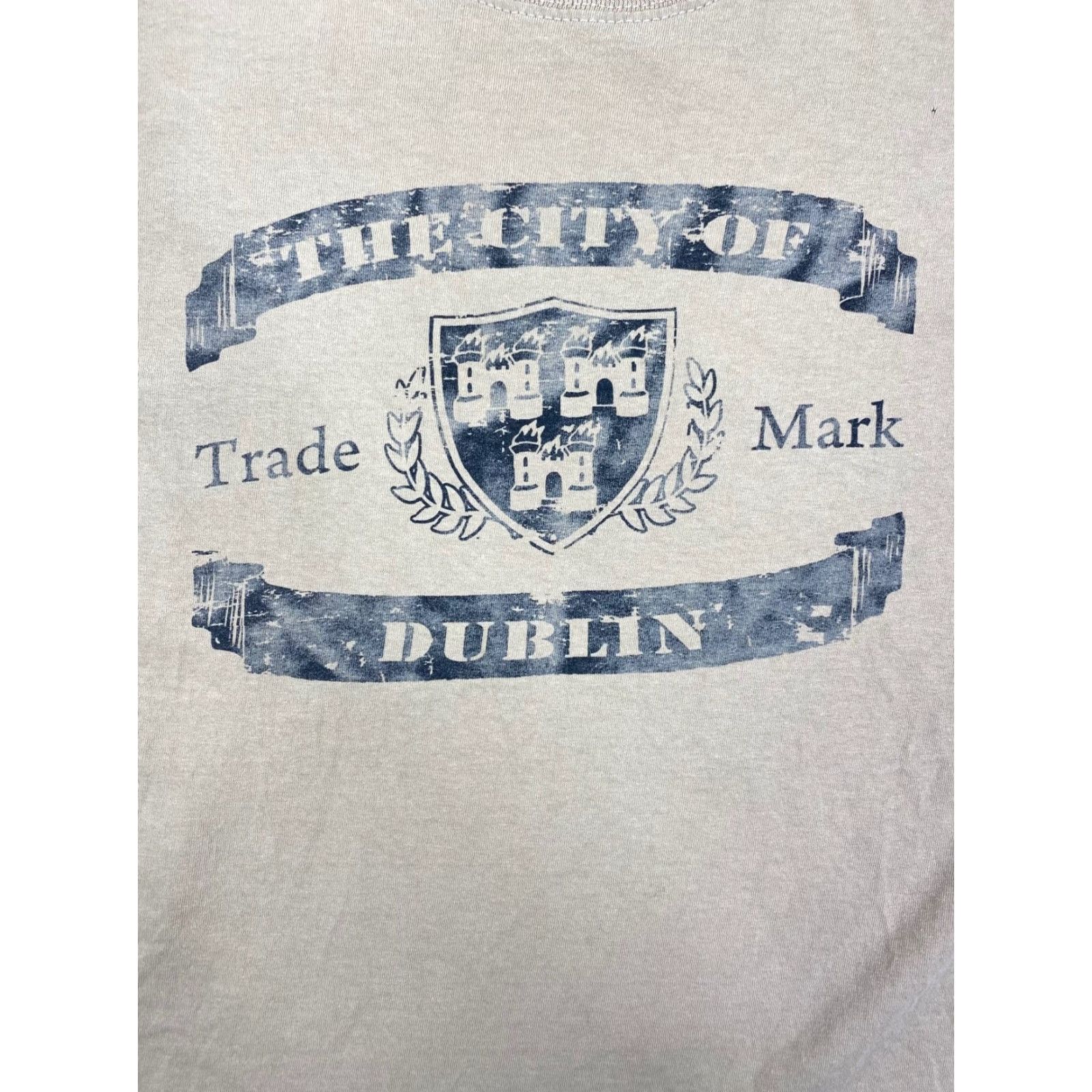 Fruit Of The Loom VINTAGE Fruit of the Loom T-Shirt Men Beige Brown The City of Dublin Travel 3409 L Shirt Size US L / EU 52-54 / 3 - 2 Thumbnail